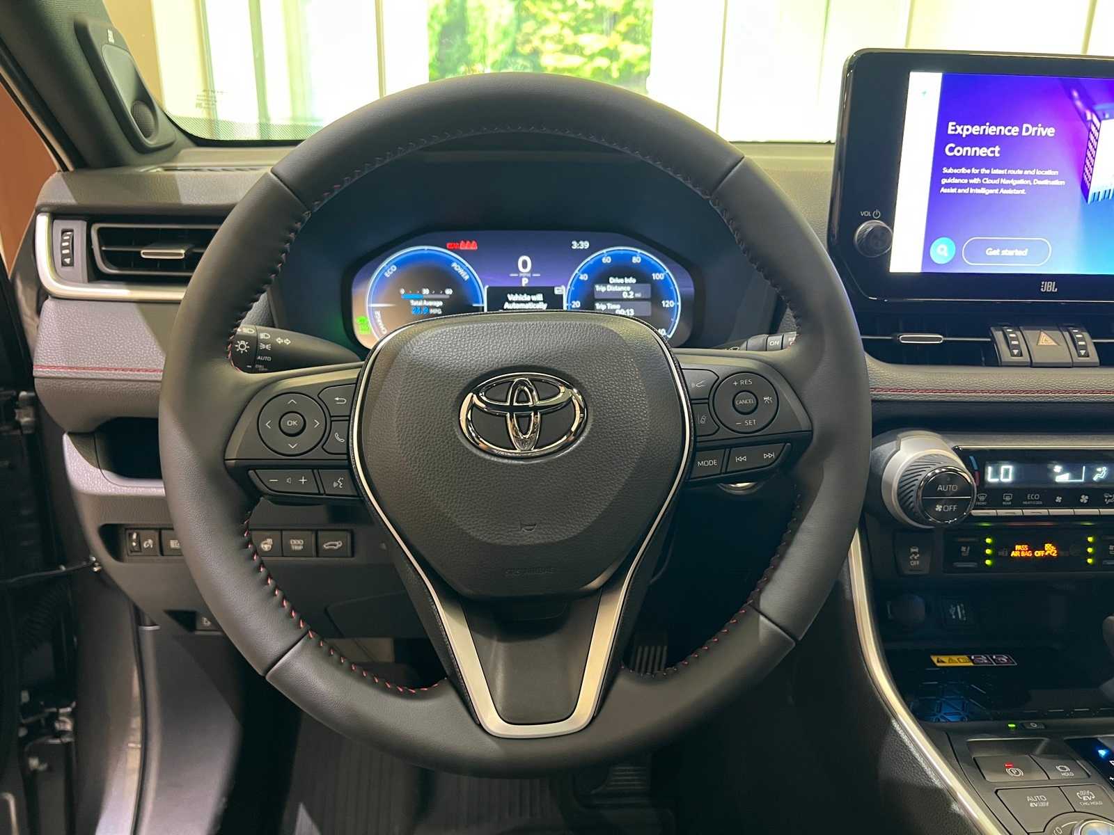 Thumbnail: 2025 Toyota RAV4 - 20