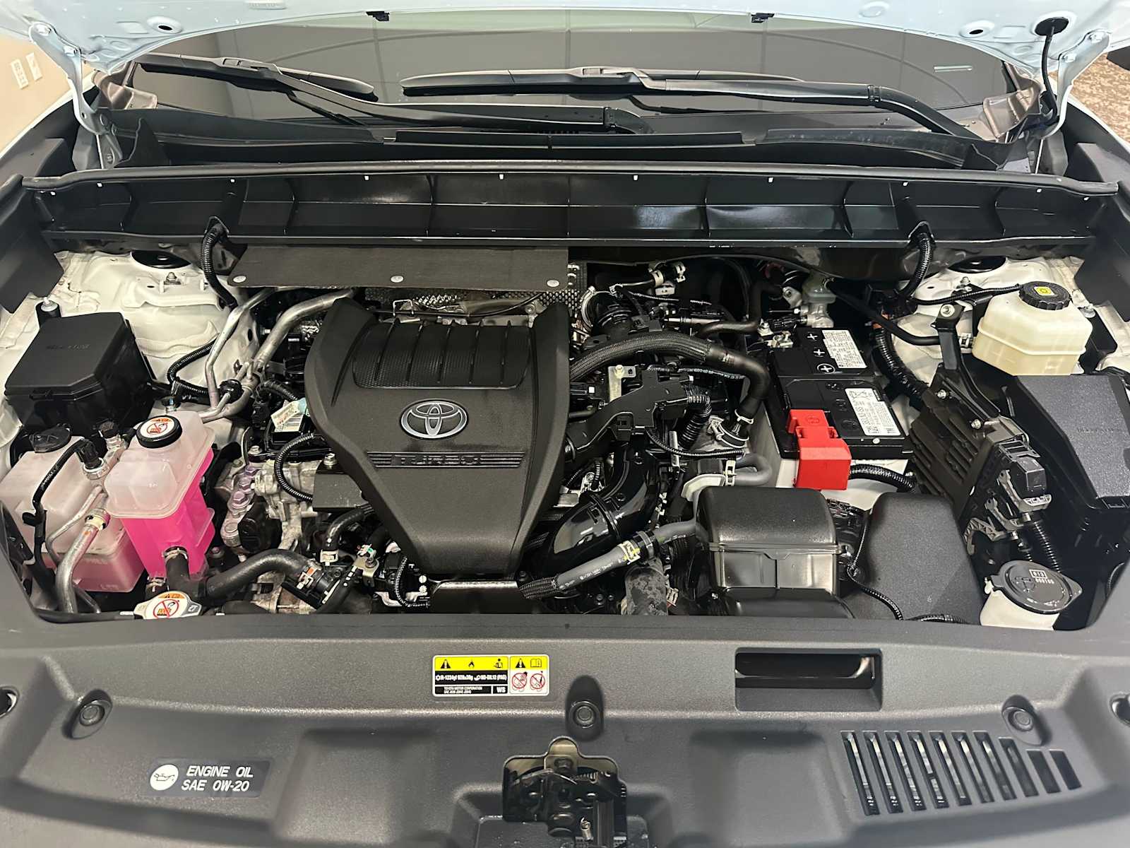 Thumbnail: 2023 Toyota Highlander - 11