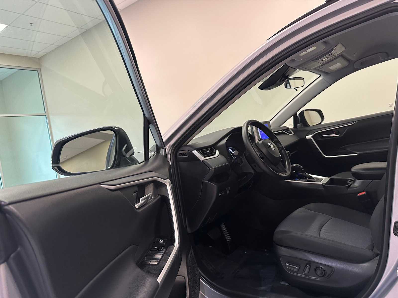 Thumbnail: 2024 Toyota RAV4 - 22