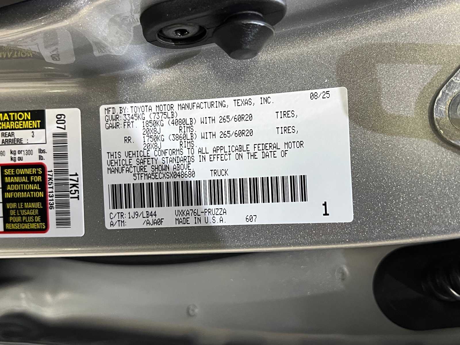 Thumbnail: 2025 Toyota Tundra - 31