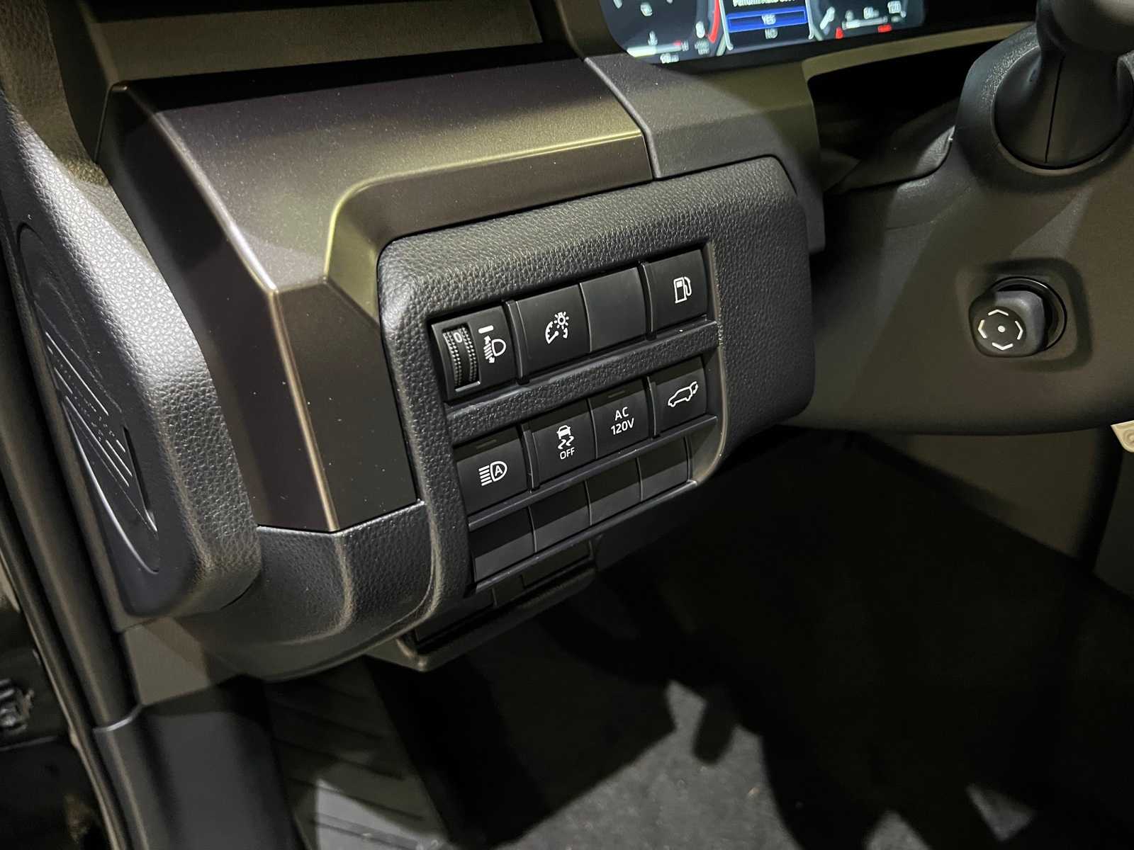 Thumbnail: 2025 Toyota 4Runner - 16
