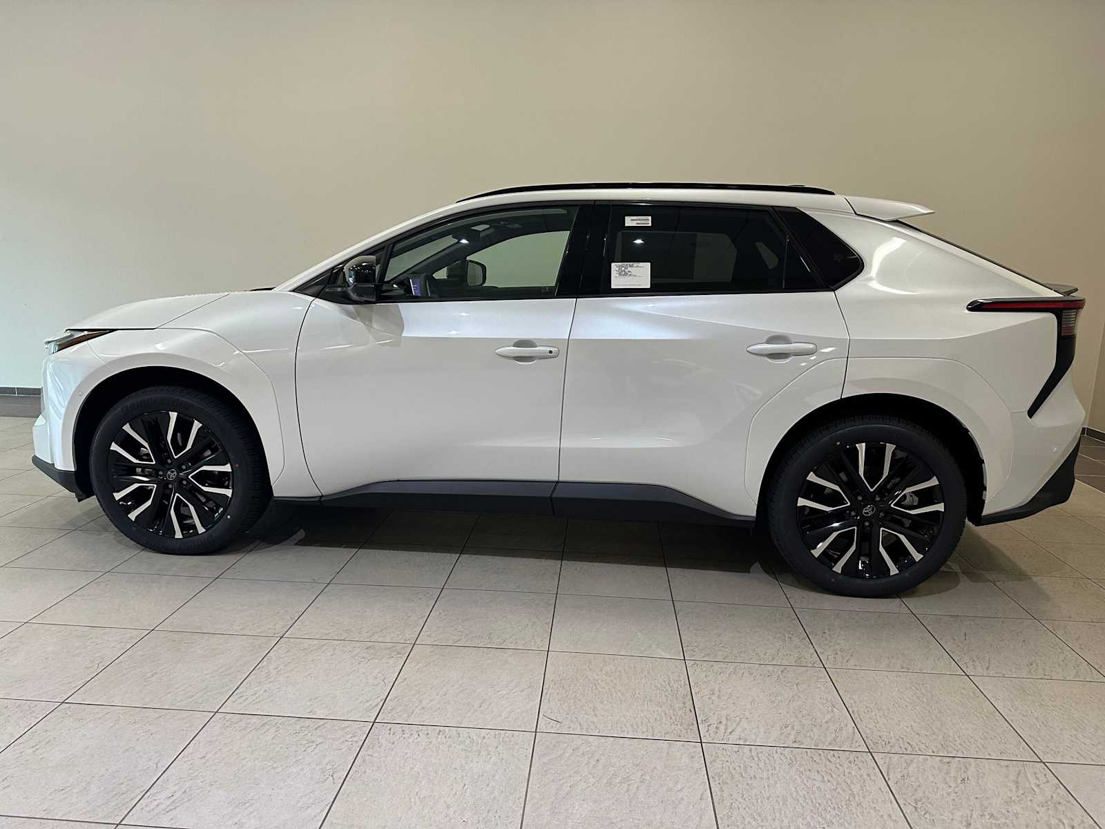 Thumbnail: 2026 Toyota bZ - 3