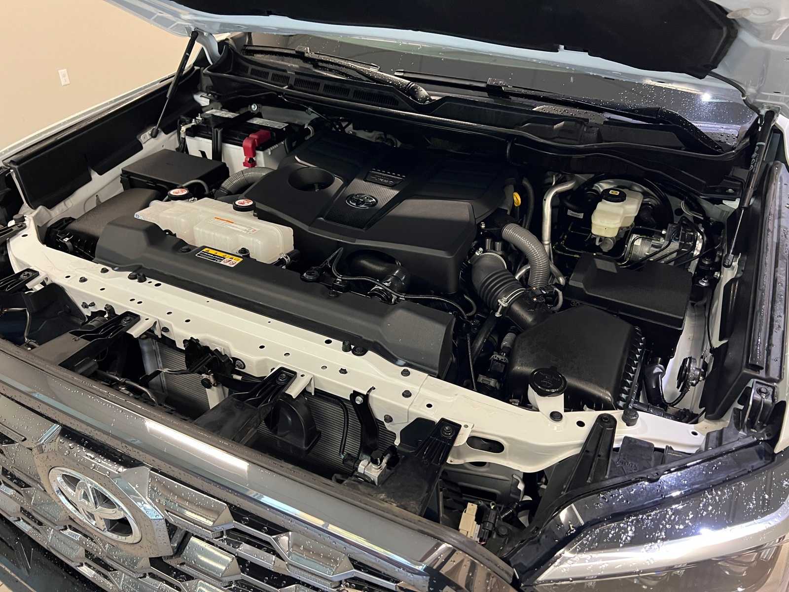 Thumbnail: 2024 Toyota Tundra - 9