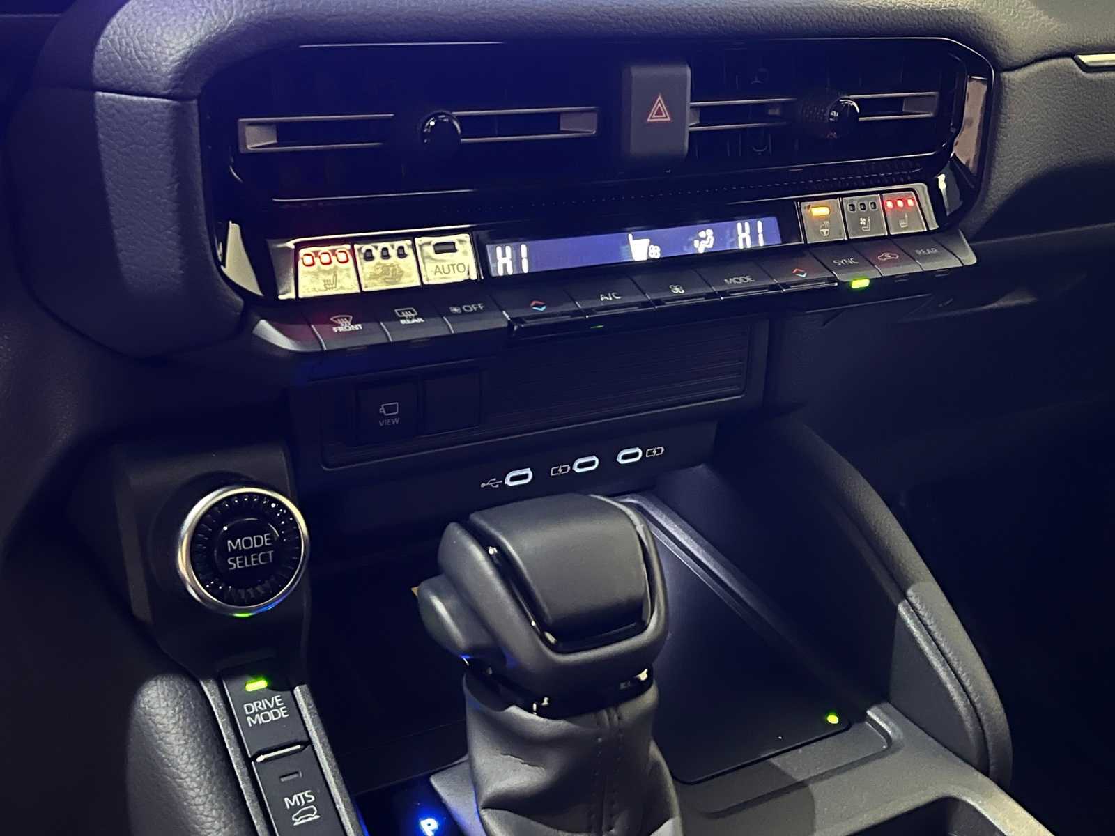 Thumbnail: 2024 Toyota Land Cruiser - 24