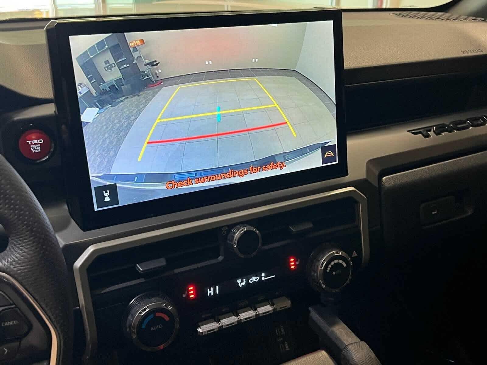 Thumbnail: 2024 Toyota Tacoma - 25