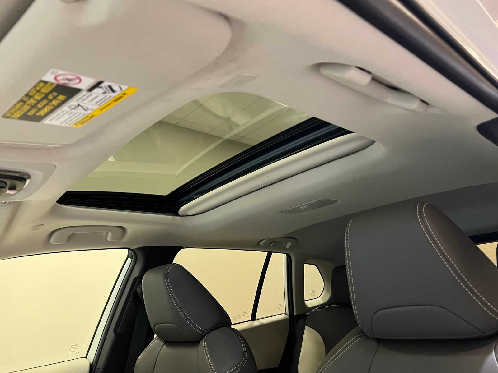 Thumbnail: 2023 Toyota Corolla Cross - 17