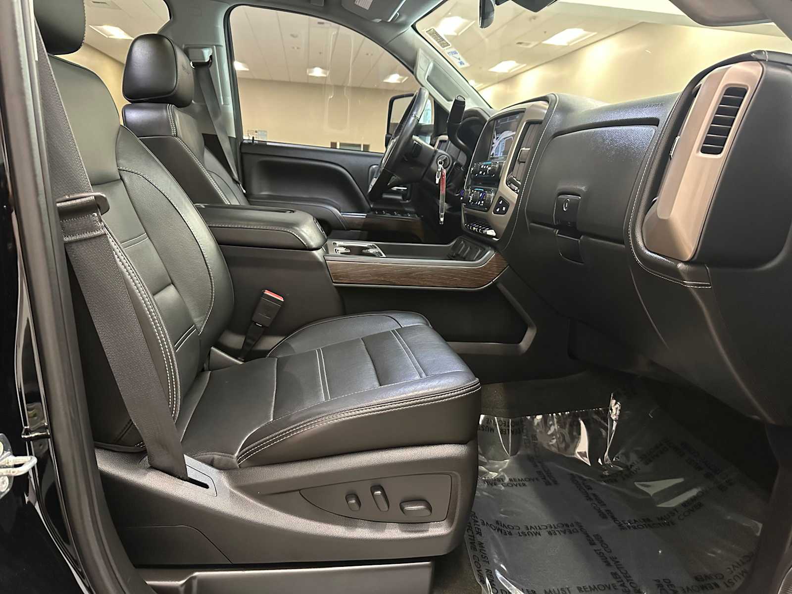Thumbnail: 2018 GMC Sierra 3500 - 26