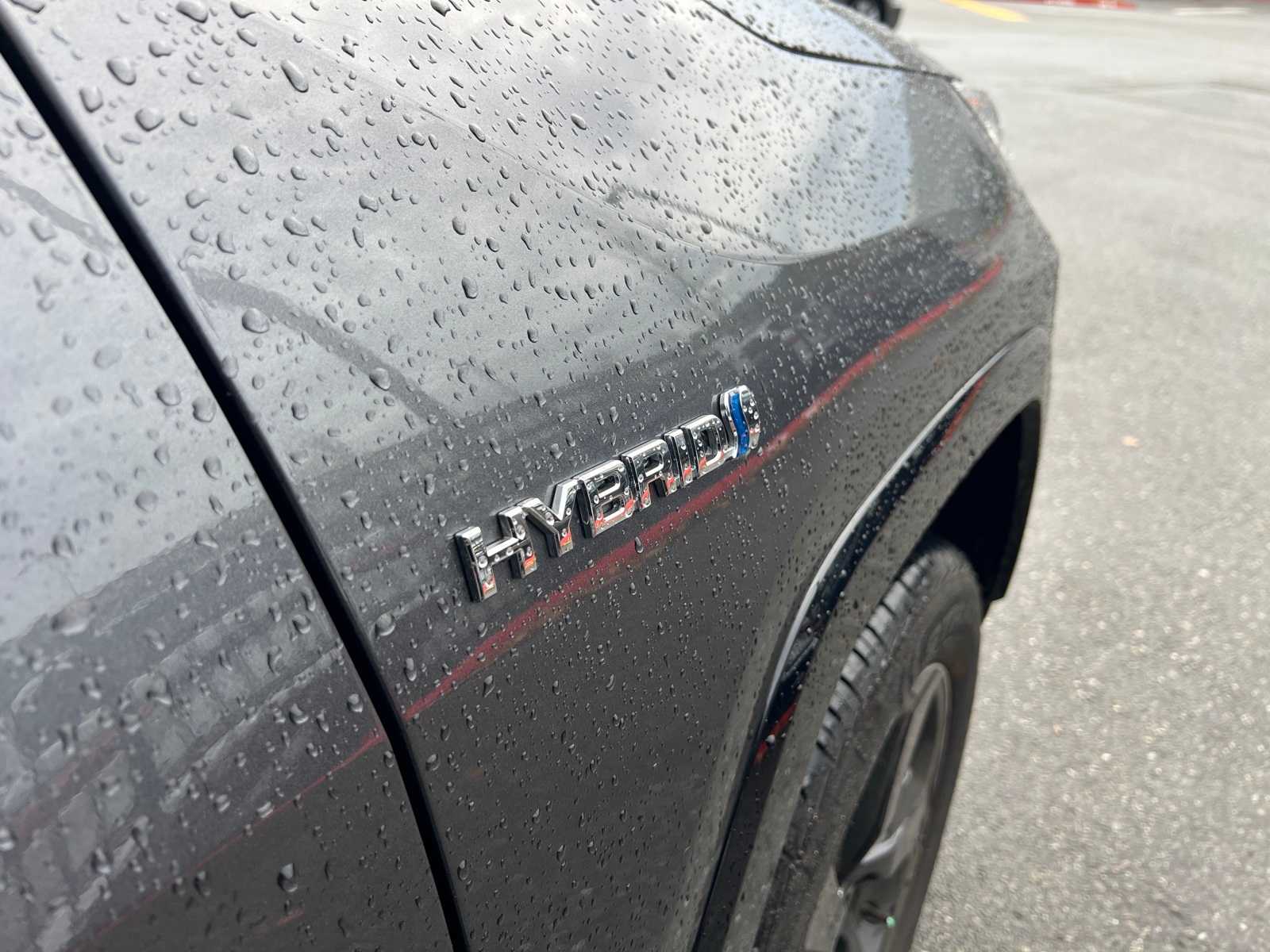 Thumbnail: 2020 Toyota RAV4 - 10