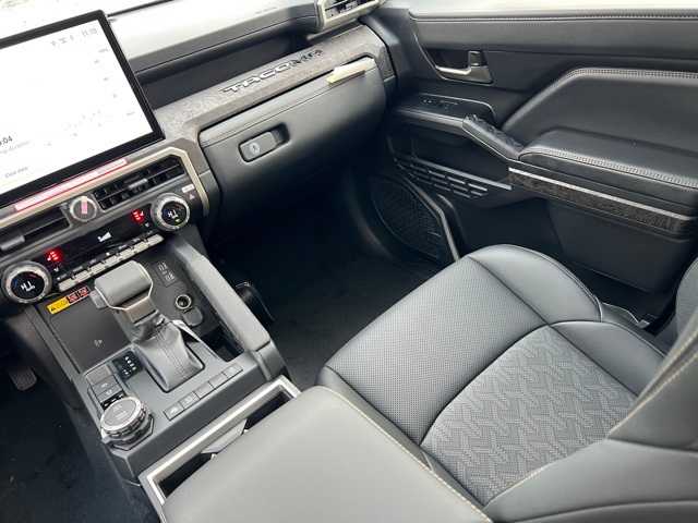 Thumbnail: 2024 Toyota Tacoma - 11