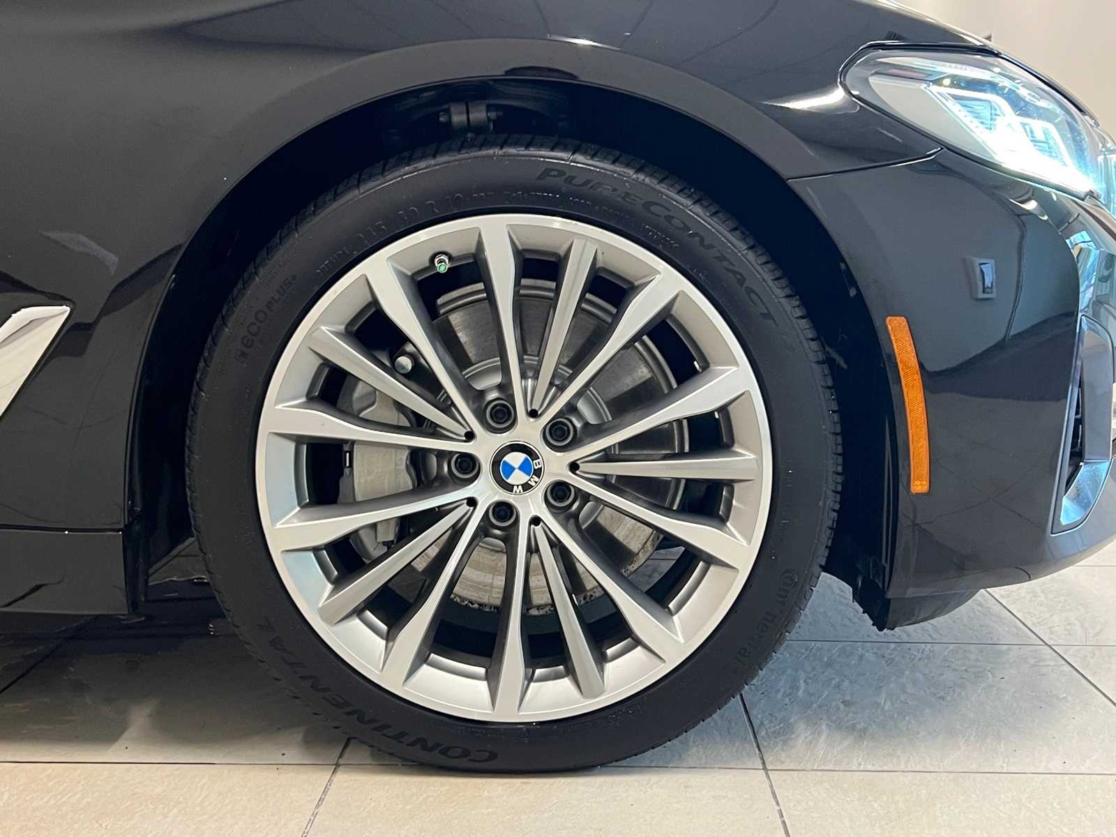 Thumbnail: 2022 BMW 5 Series - 7