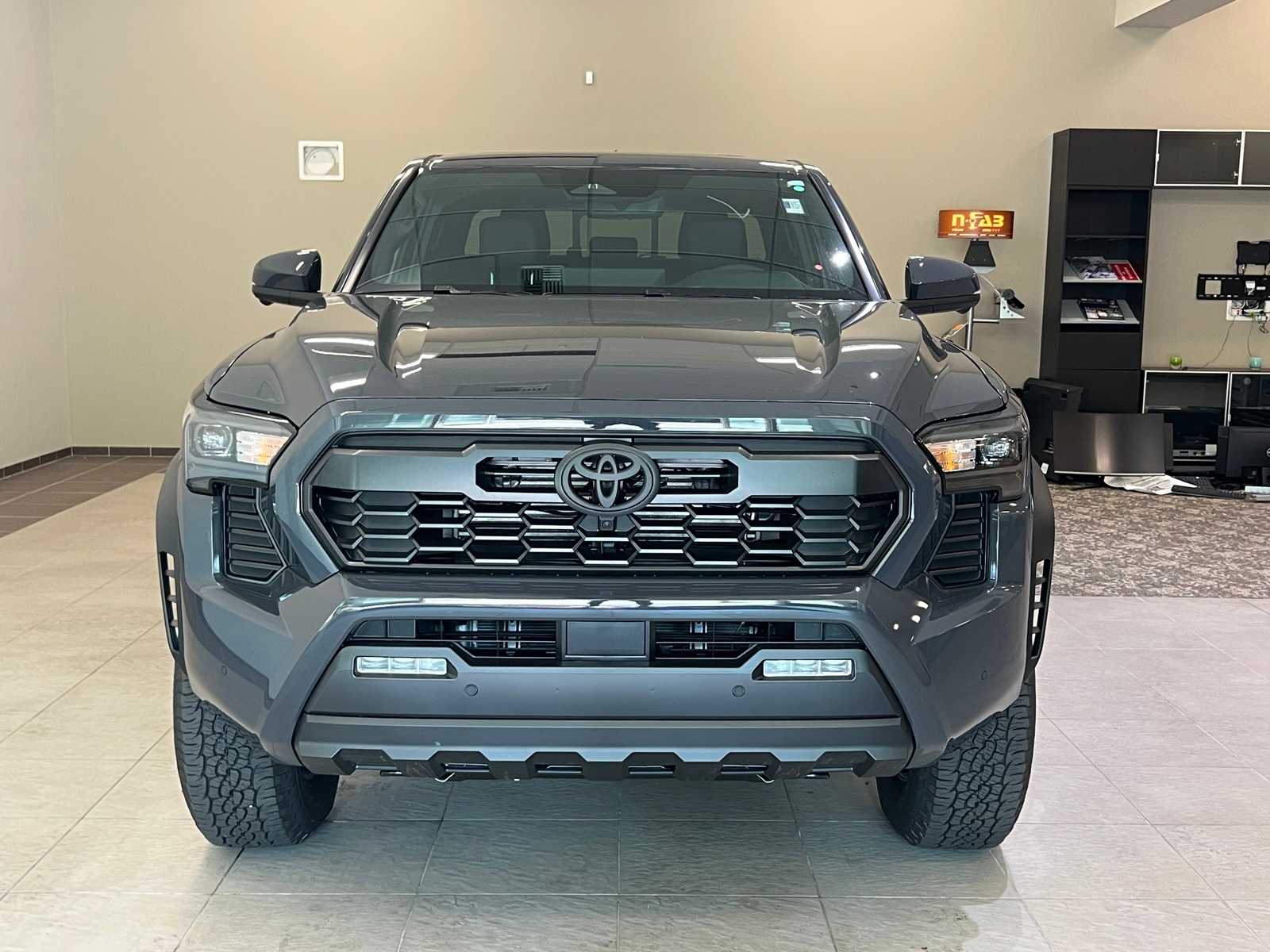 Thumbnail: 2025 Toyota Tacoma - 8
