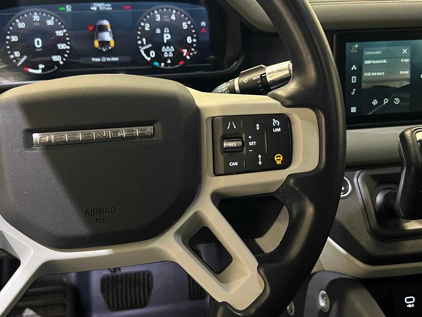 Thumbnail: 2020 Land Rover Defender - 20