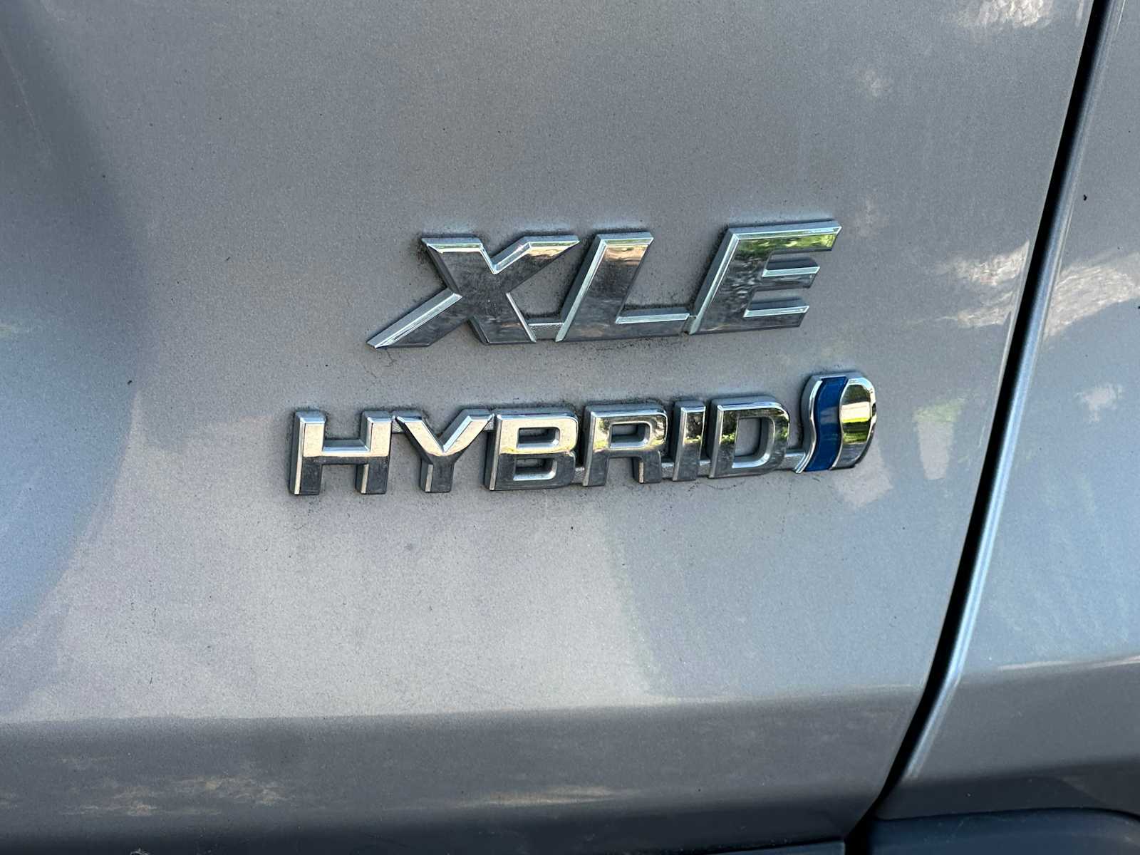 Thumbnail: 2021 Toyota RAV4 - 5