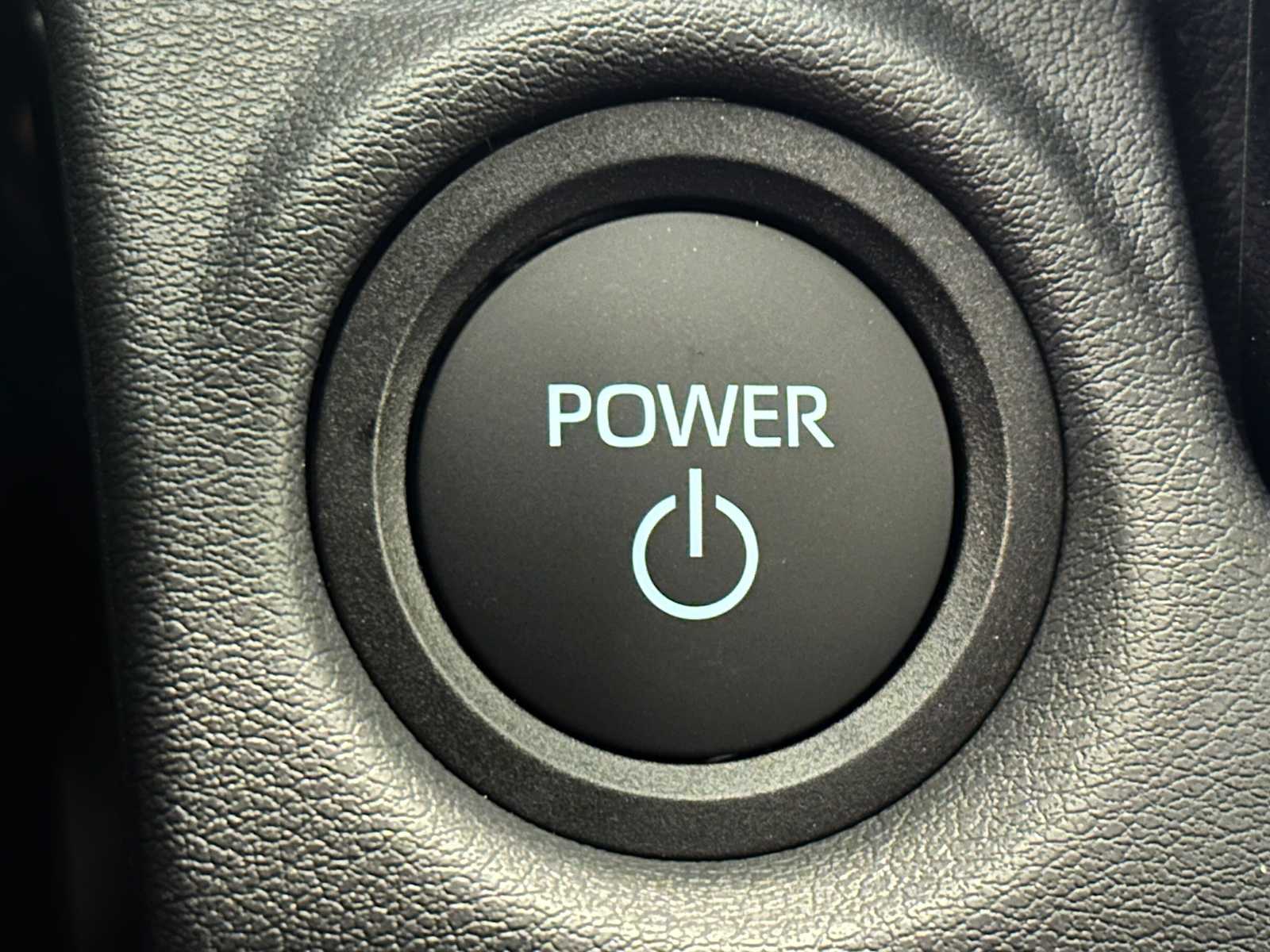 Thumbnail: 2026 Toyota C-HR - 18