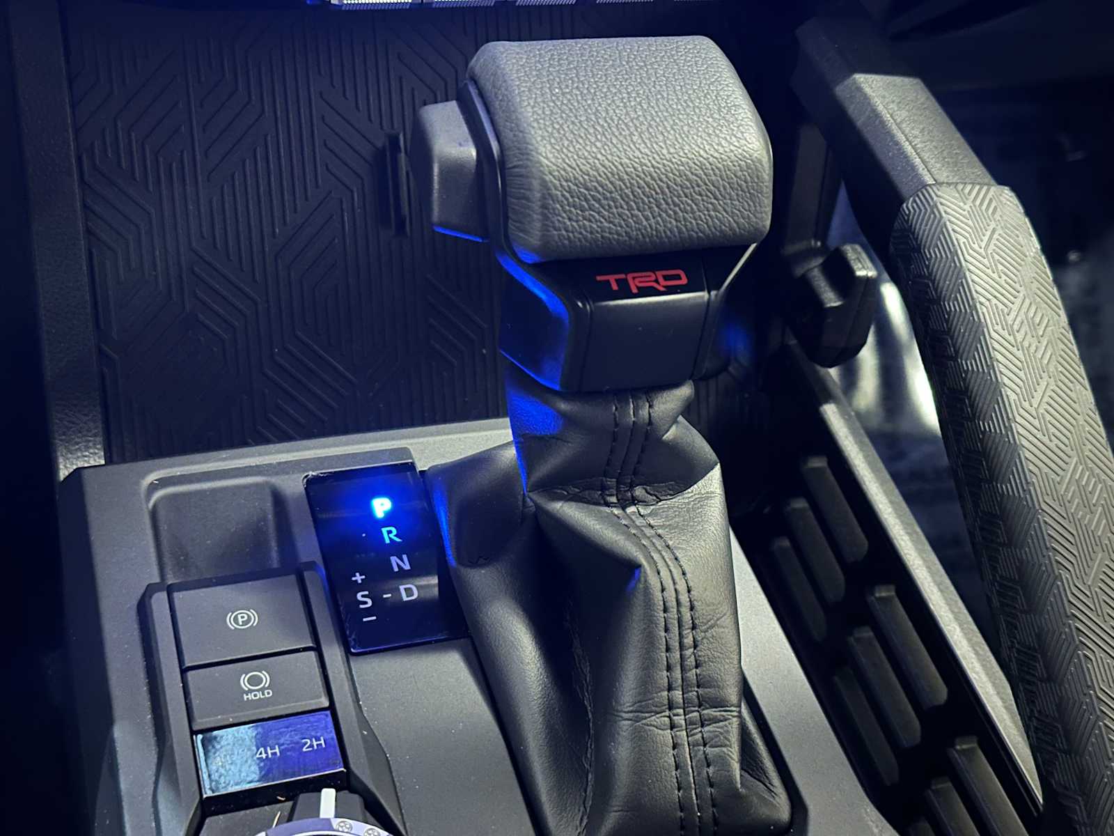 Thumbnail: 2024 Toyota Tacoma - 17