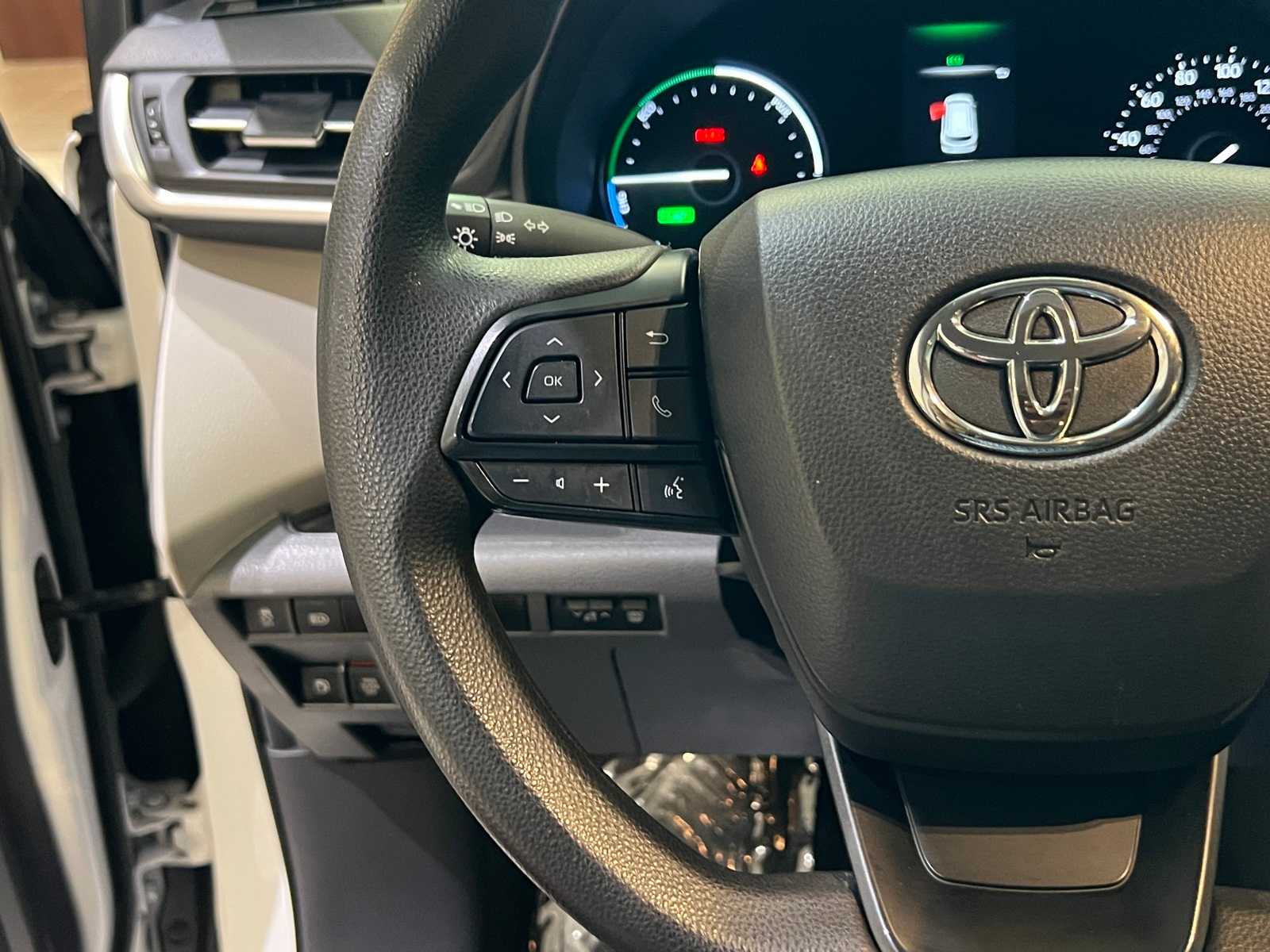 Thumbnail: 2024 Toyota Sienna - 21