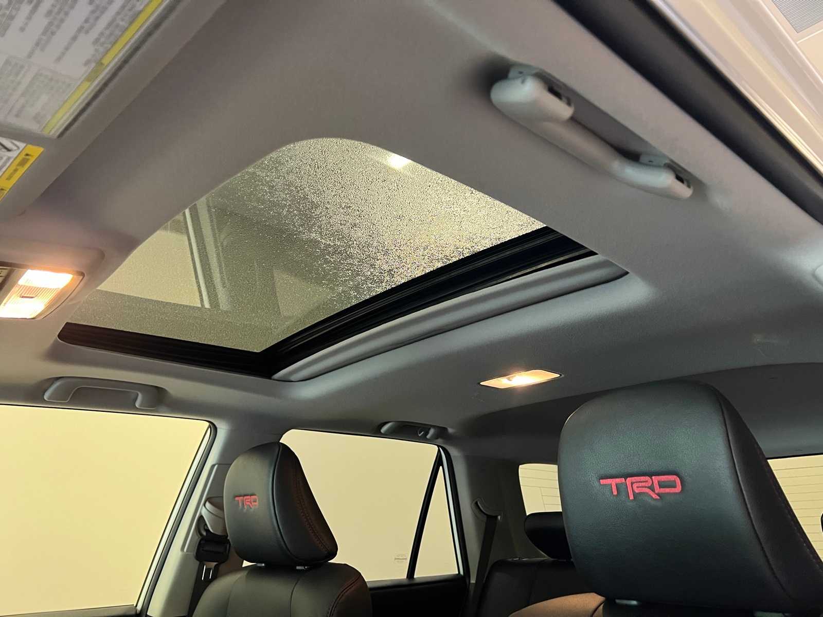 Thumbnail: 2024 Toyota 4Runner - 17