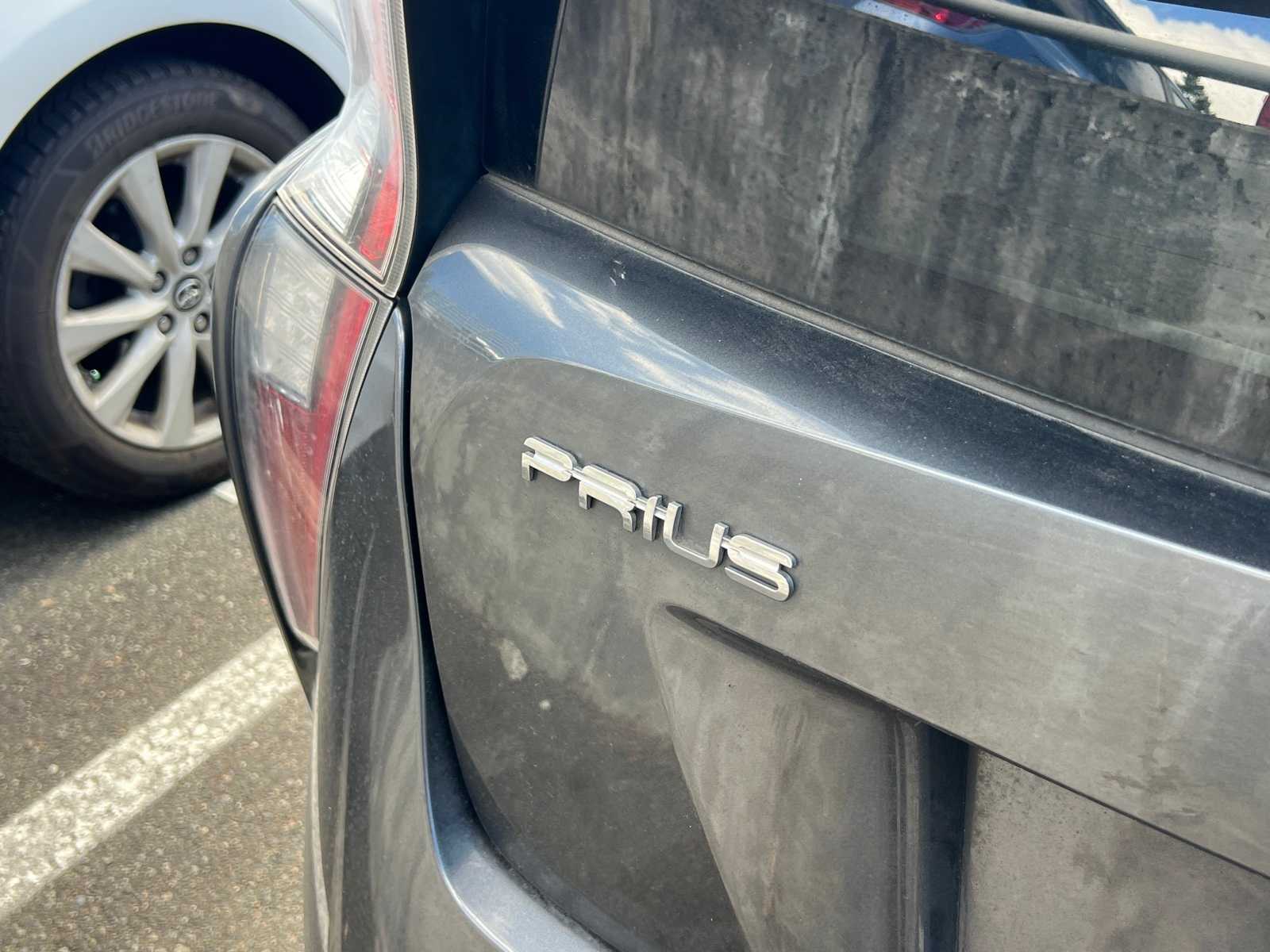 Thumbnail: 2016 Toyota Prius - 10