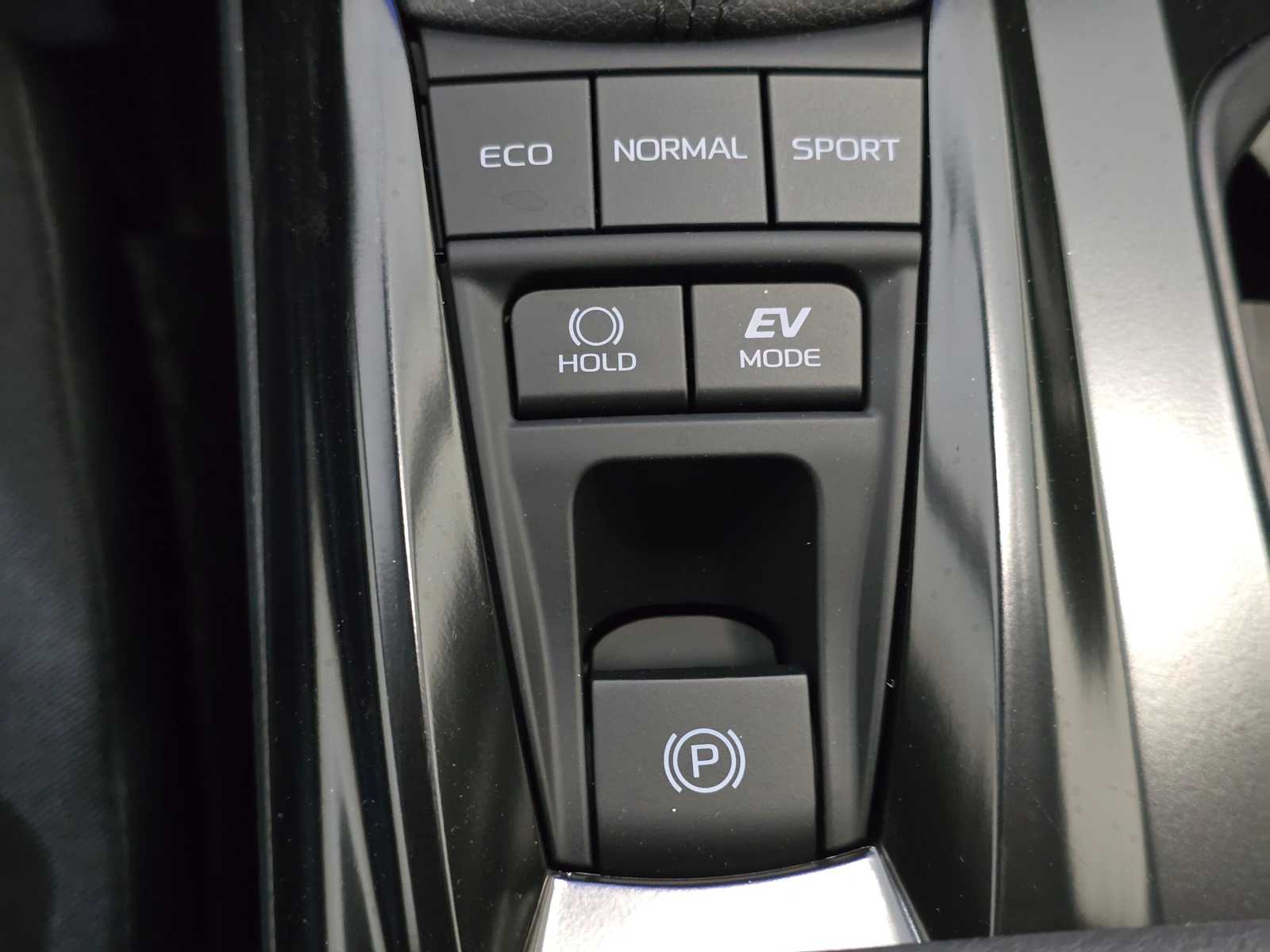 Thumbnail: 2026 Toyota Camry - 18