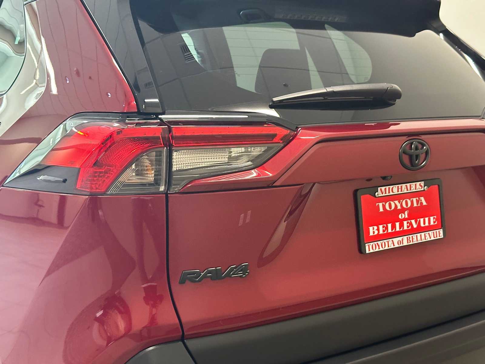 Thumbnail: 2025 Toyota RAV4 - 7