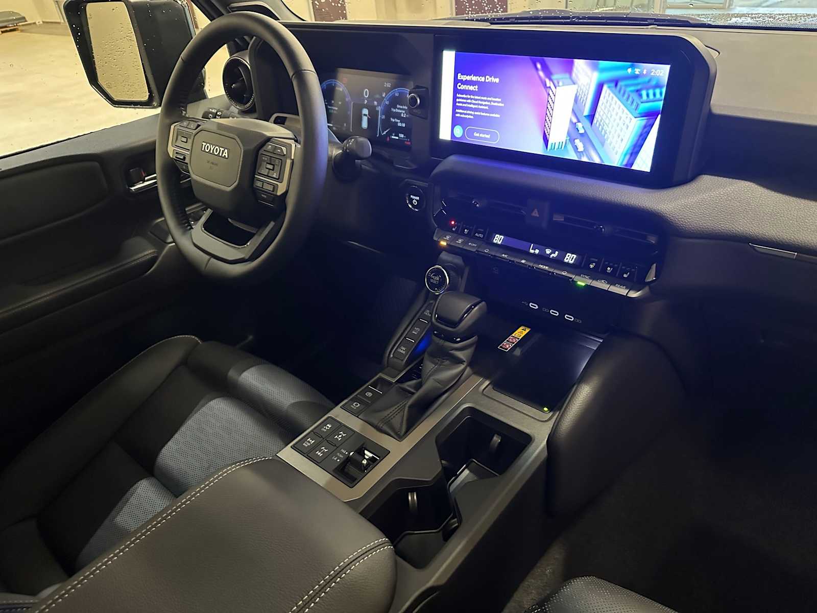 Thumbnail: 2025 Toyota Land Cruiser - 32