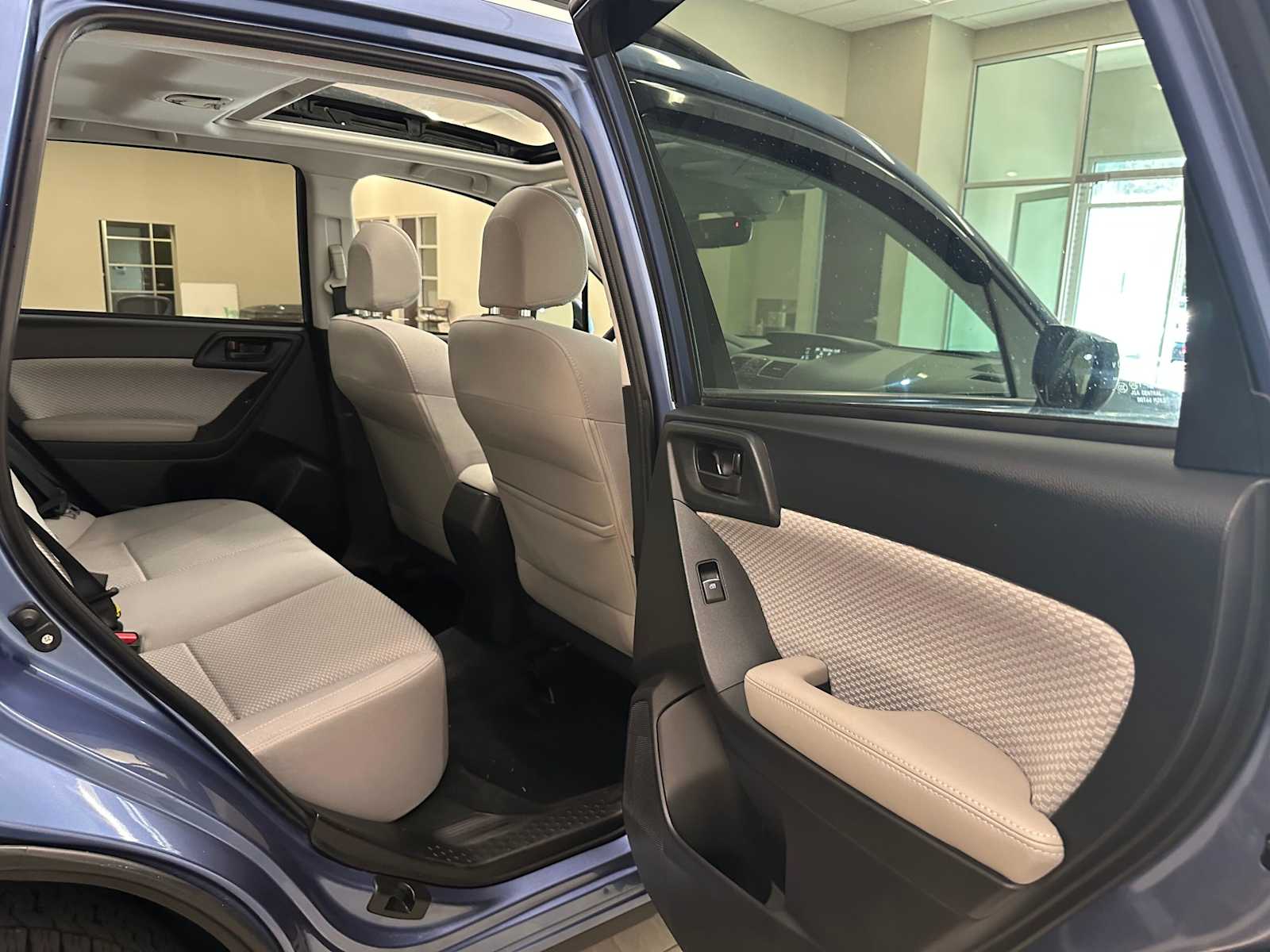 Thumbnail: 2018 Subaru Forester - 25