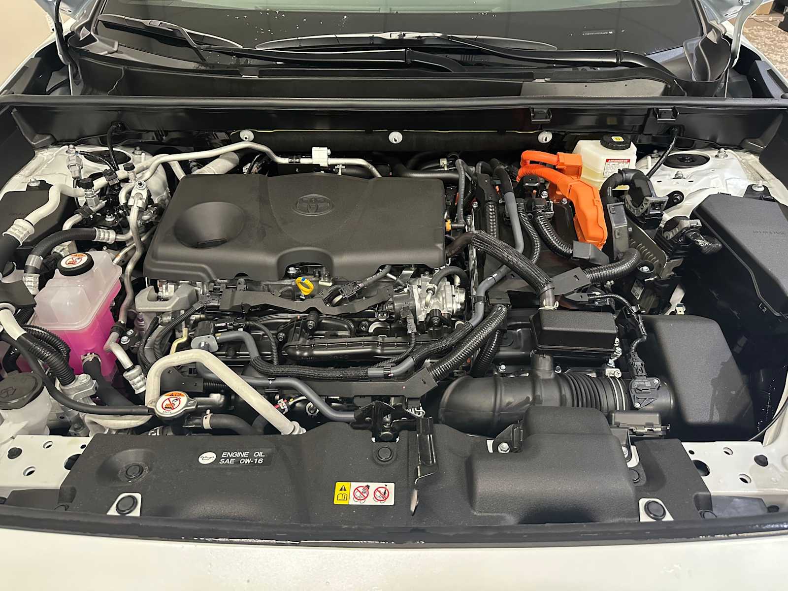 Thumbnail: 2025 Toyota RAV4 - 9