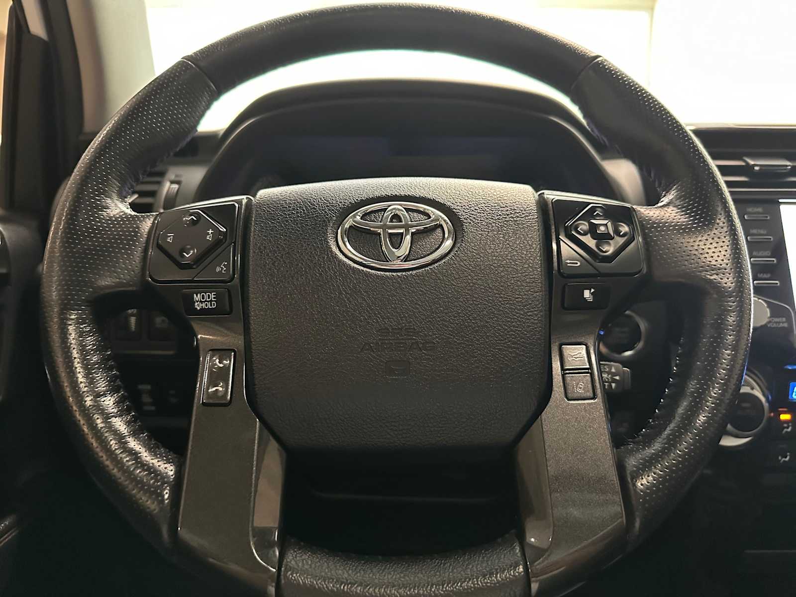 Thumbnail: 2023 Toyota 4Runner - 11