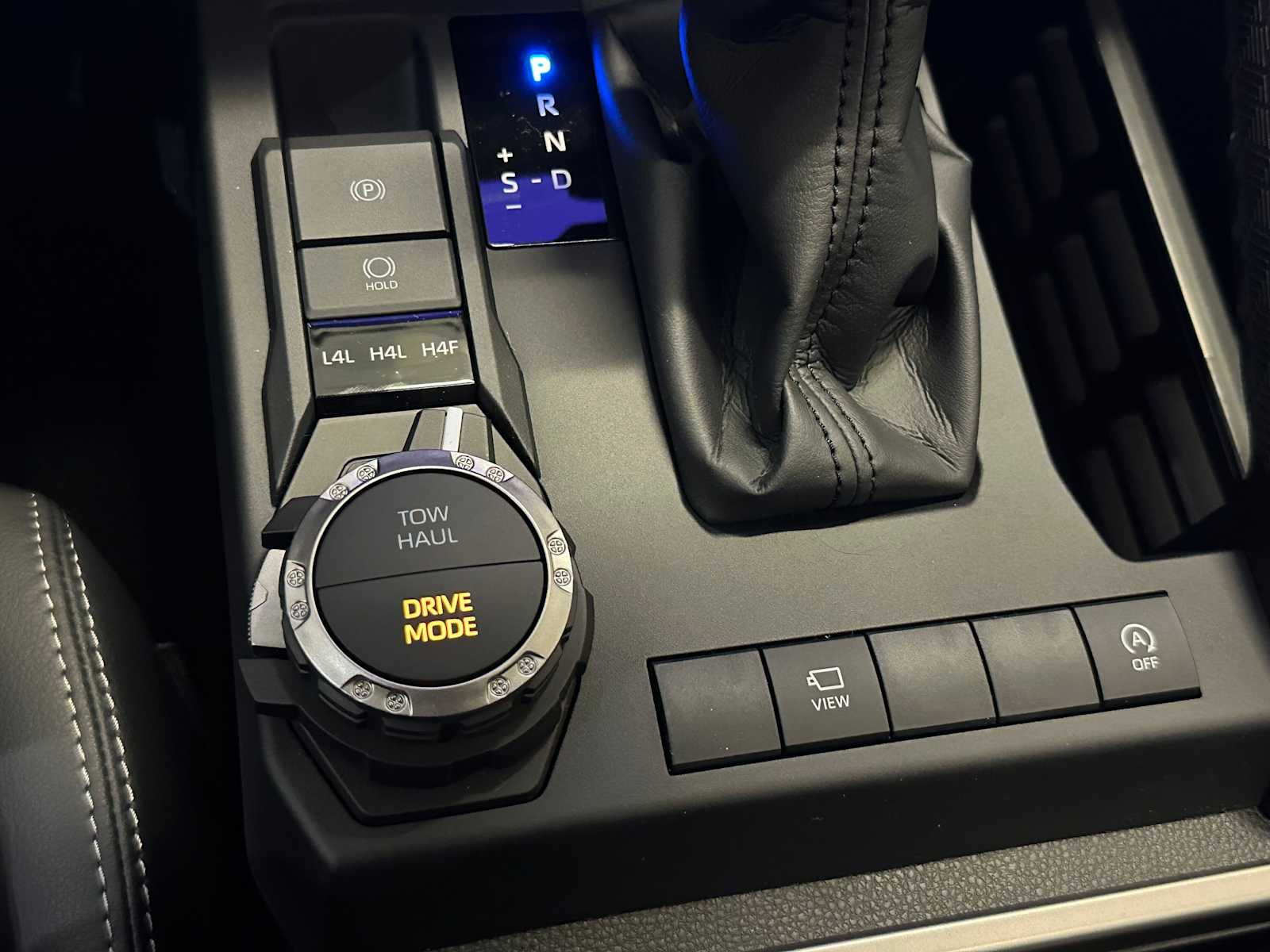 Thumbnail: 2026 Toyota 4Runner - 16