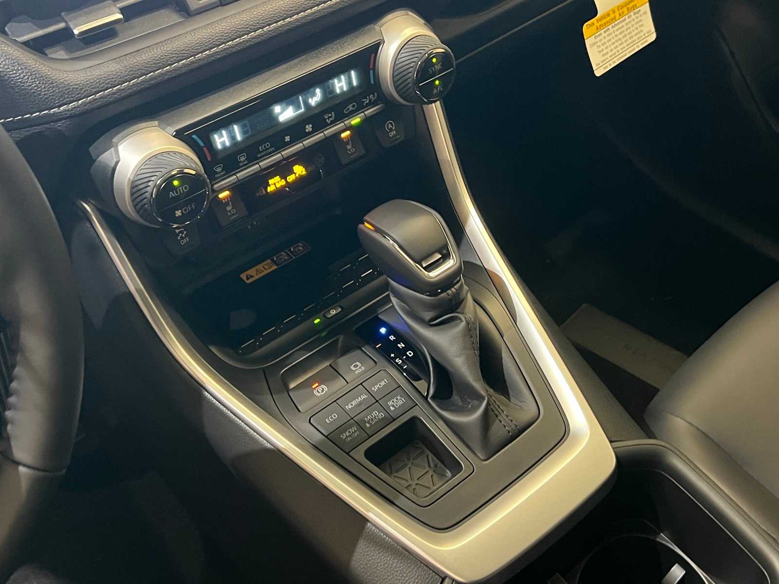 Thumbnail: 2025 Toyota RAV4 - 23