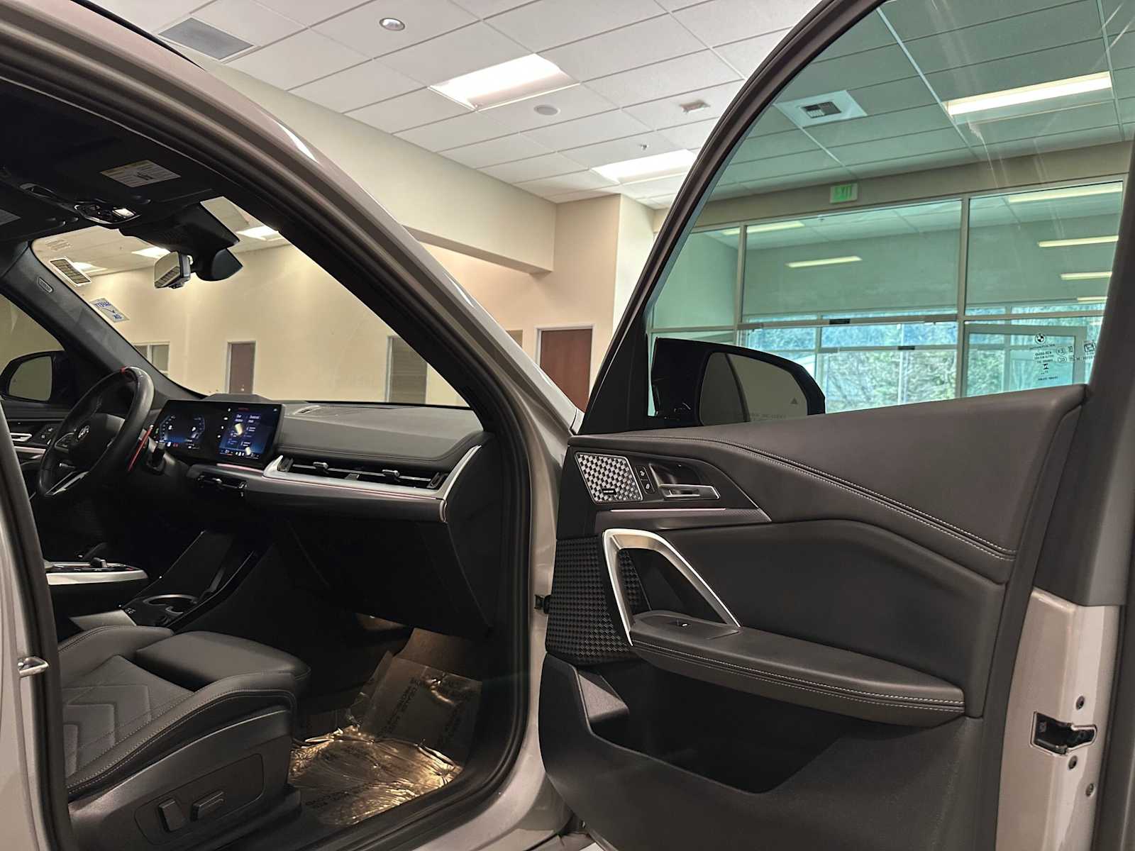 Thumbnail: 2024 BMW X1 - 28