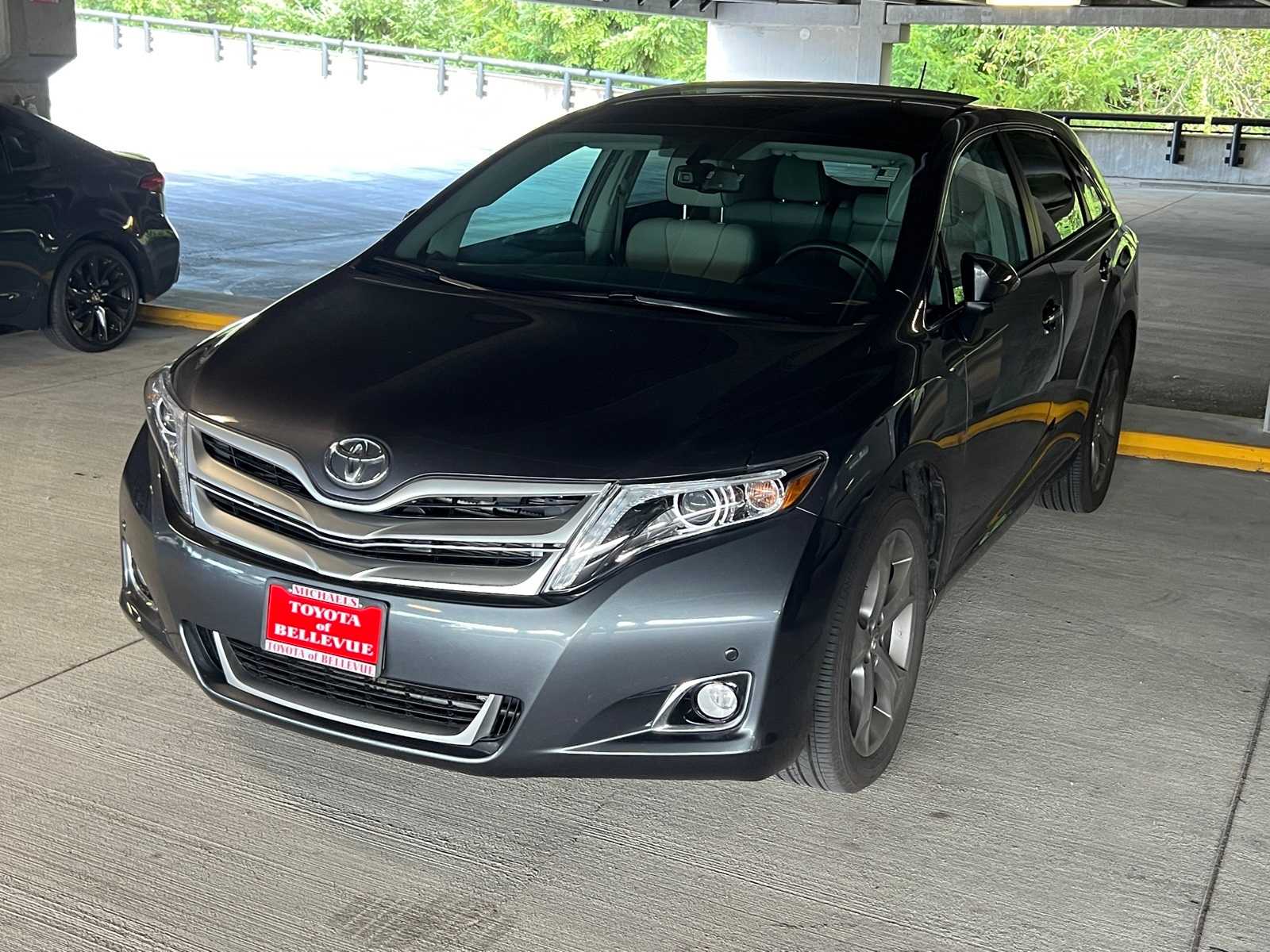 Thumbnail: 2015 Toyota Venza - 1