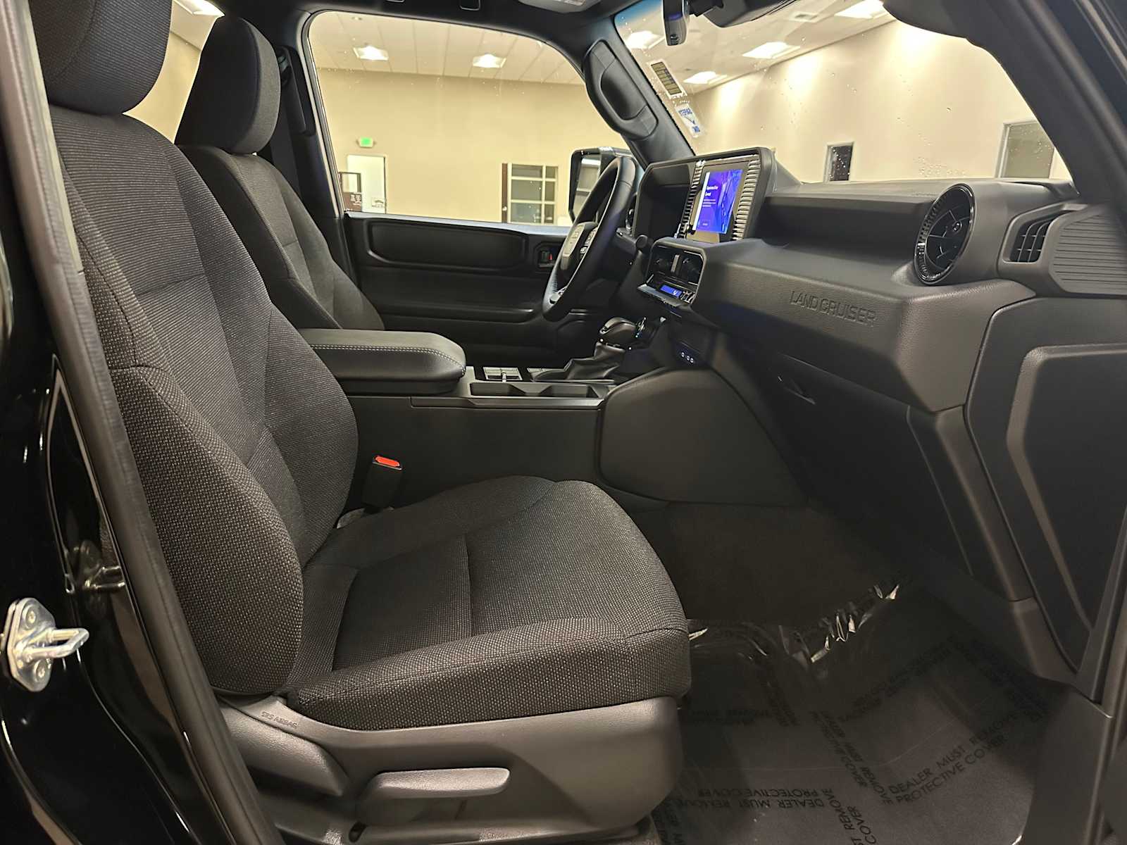 Thumbnail: 2025 Toyota Land Cruiser - 29