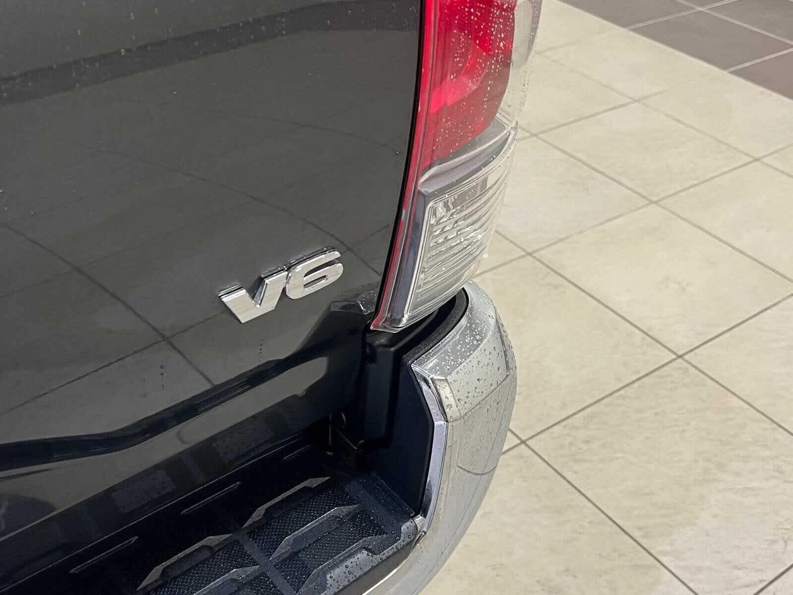 Thumbnail: 2020 Toyota Tacoma - 4