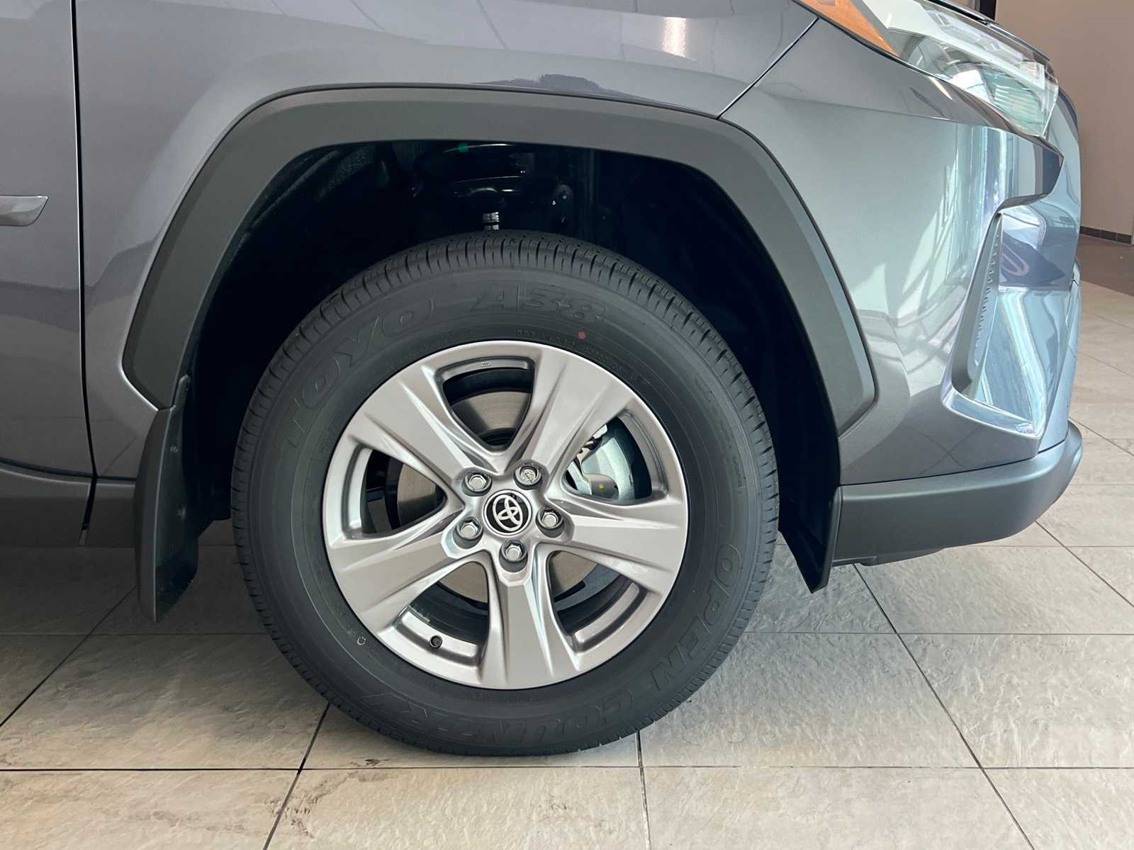 Thumbnail: 2025 Toyota RAV4 - 7