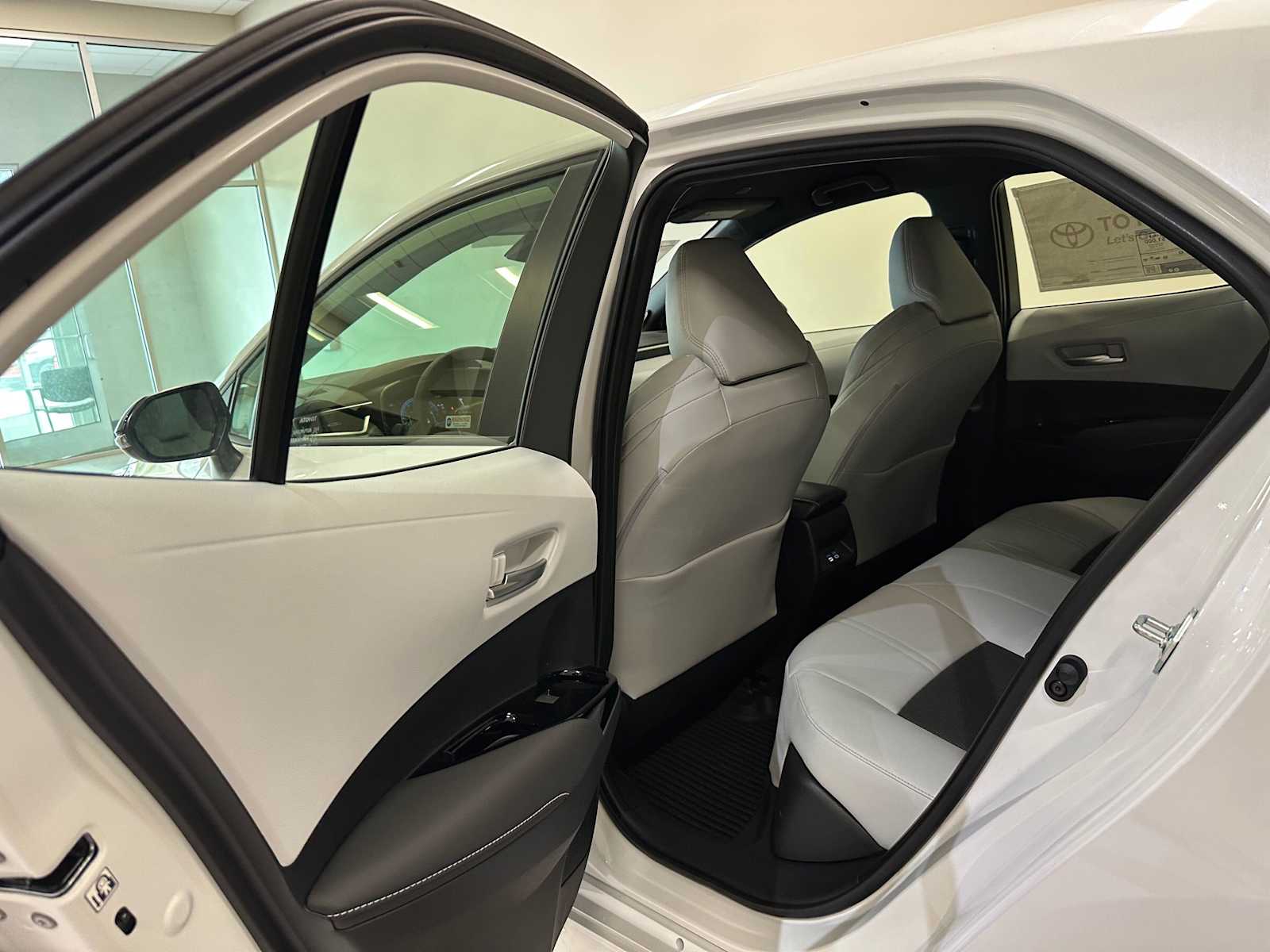 Thumbnail: 2026 Toyota Corolla - 24