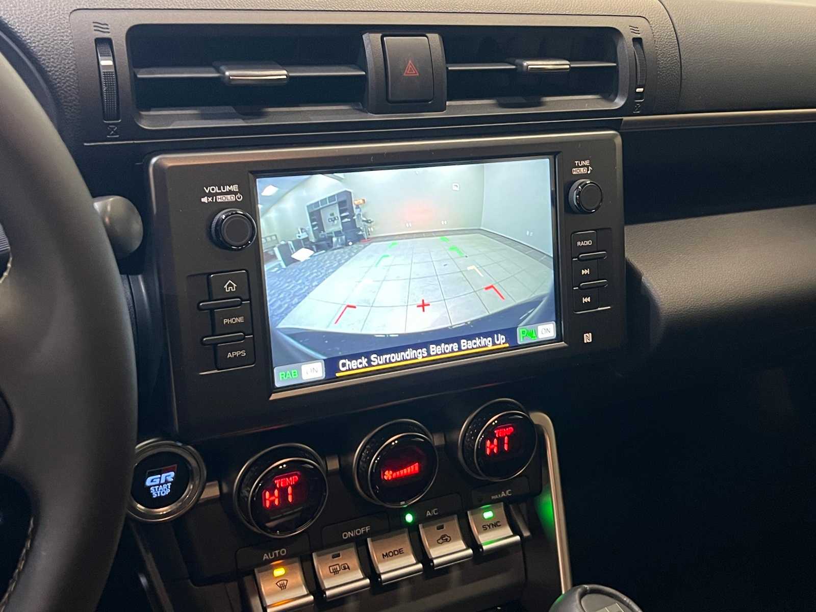 Thumbnail: 2025 Toyota GR86 - 23