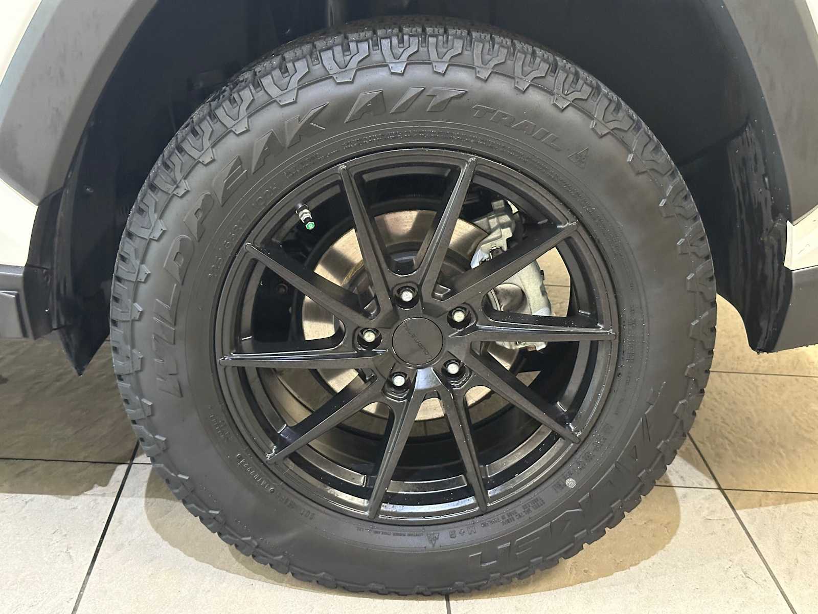 Thumbnail: 2019 Toyota RAV4 - 8