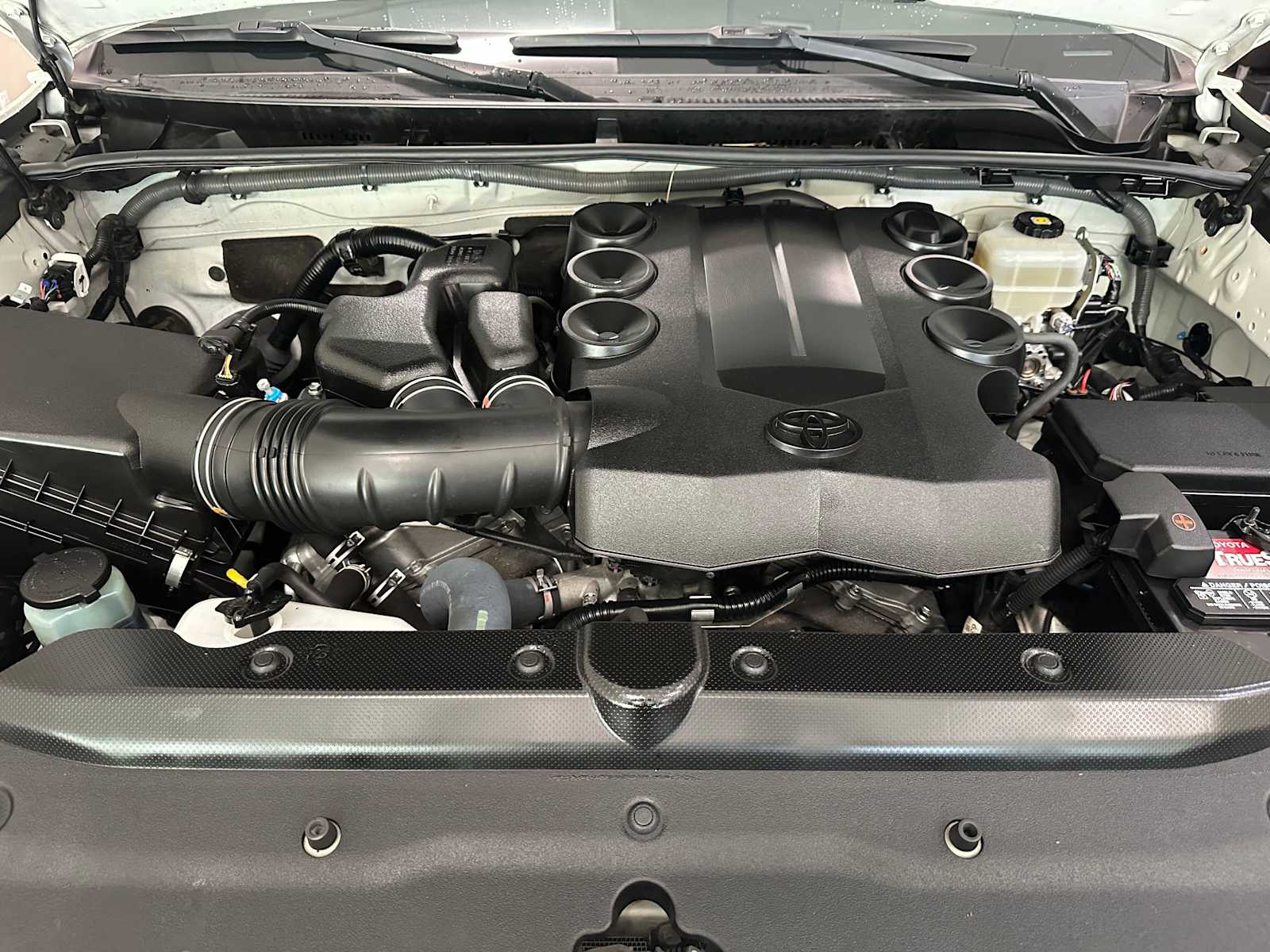 Thumbnail: 2018 Toyota 4Runner - 9