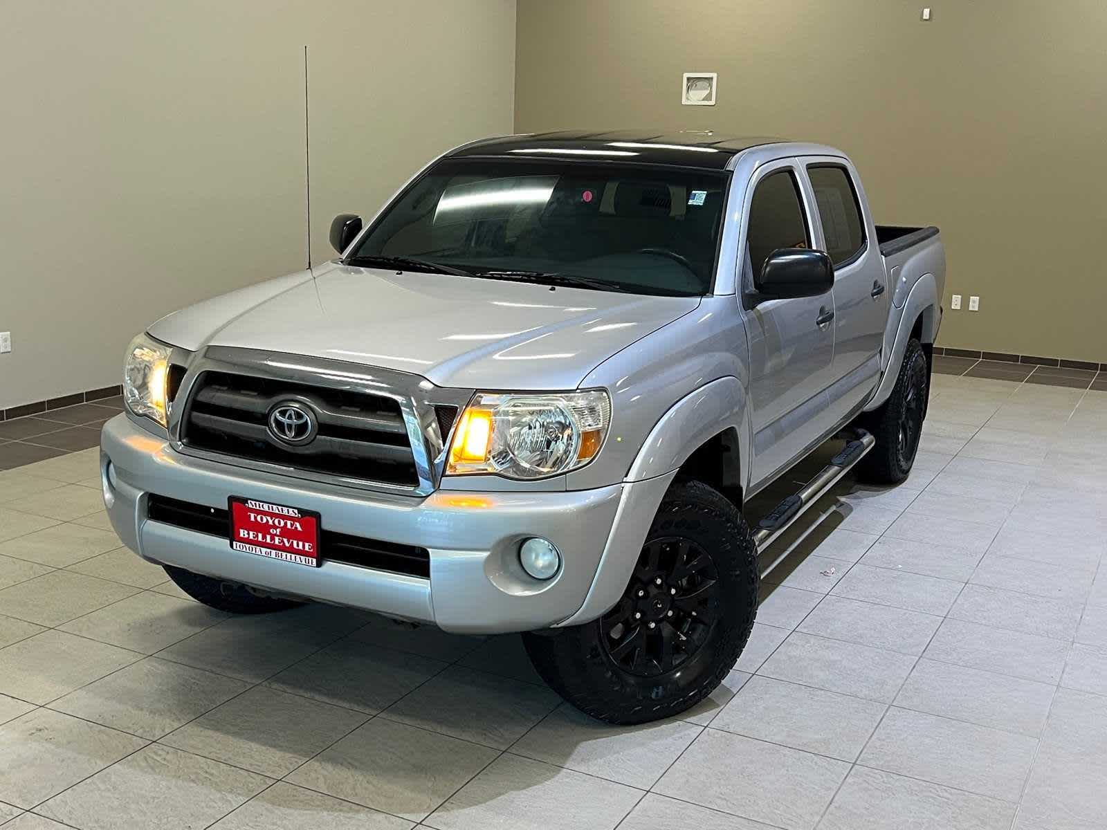 Thumbnail: 2010 Toyota Tacoma - 1