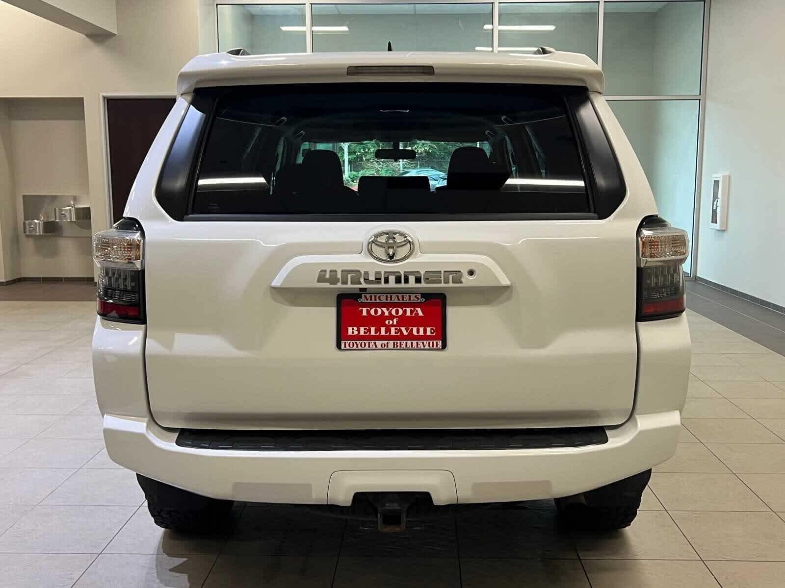 Thumbnail: 2019 Toyota 4Runner - 5