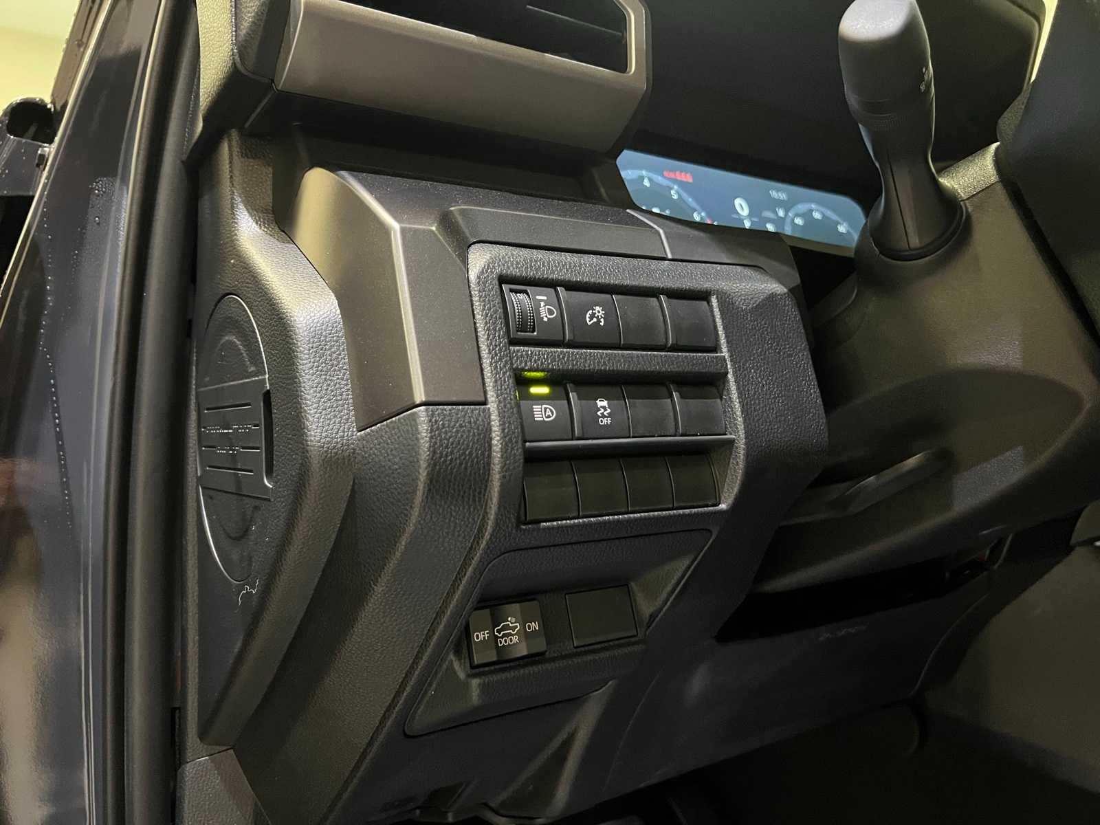 Thumbnail: 2025 Toyota Tacoma - 16