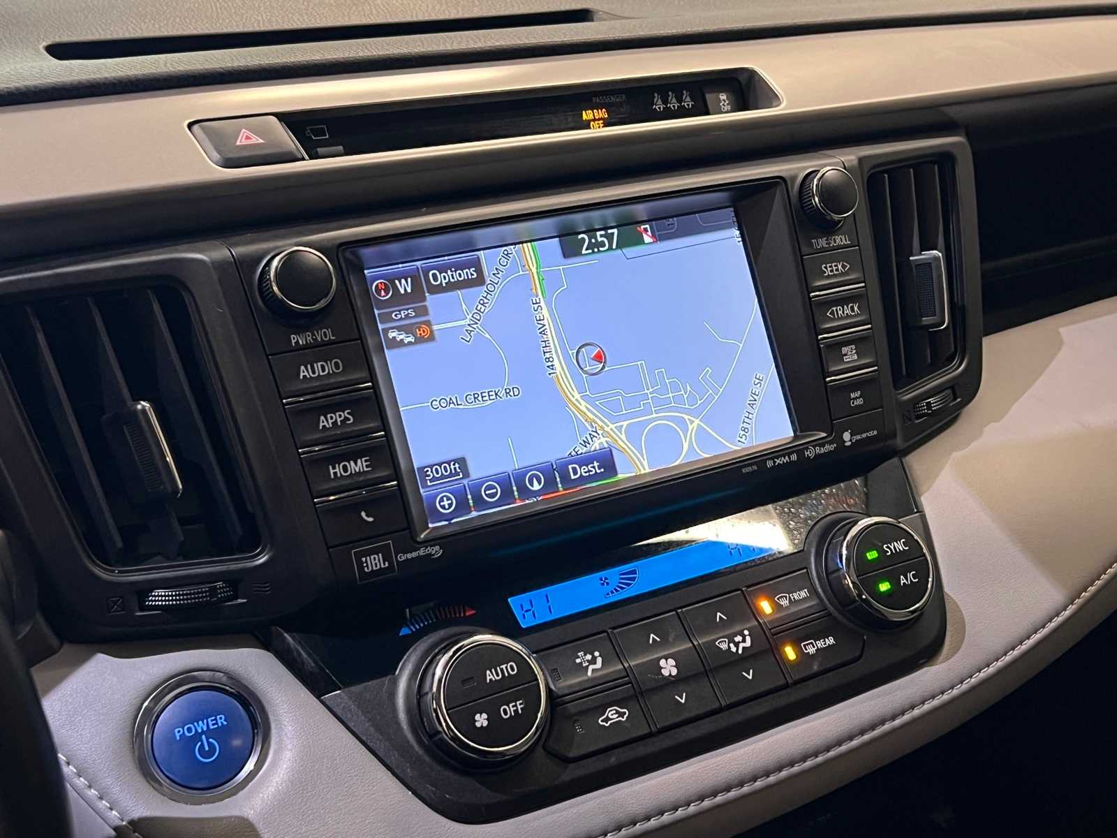 Thumbnail: 2017 Toyota RAV4 - 25