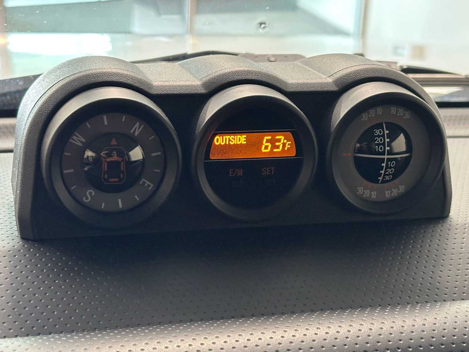 Thumbnail: 2007 Toyota FJ Cruiser - 12