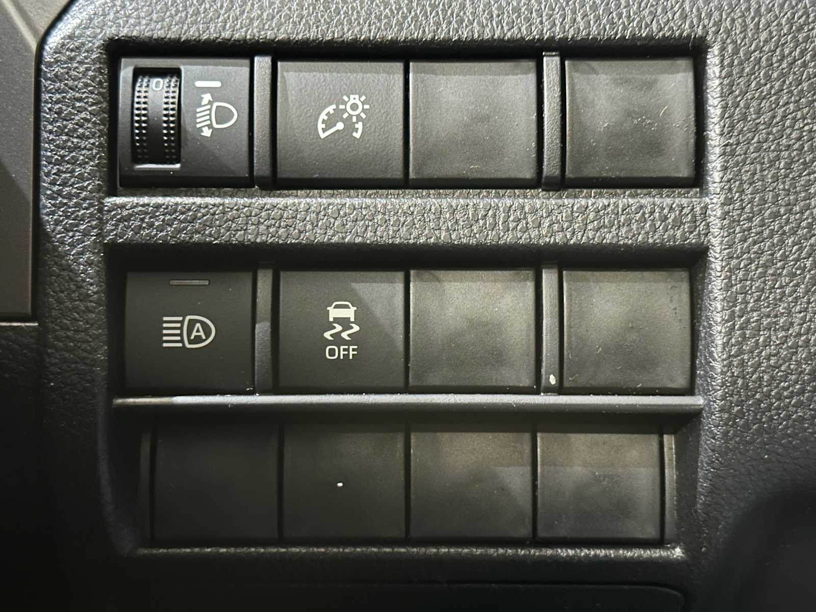 Thumbnail: 2026 Toyota Tacoma - 18