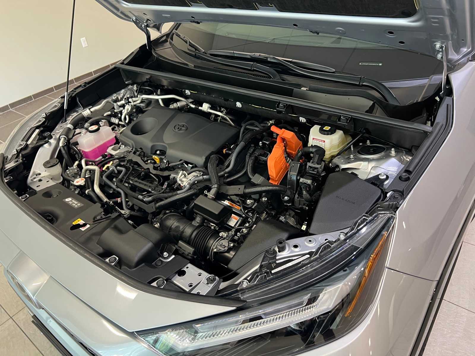 Thumbnail: 2025 Toyota RAV4 - 9