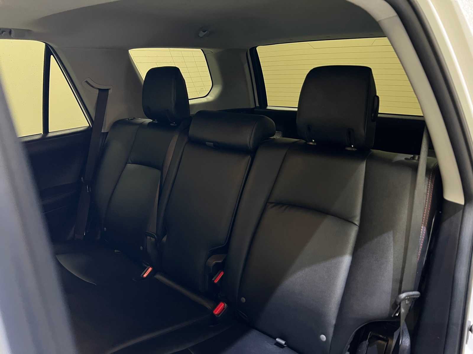 Thumbnail: 2022 Toyota 4Runner - 13