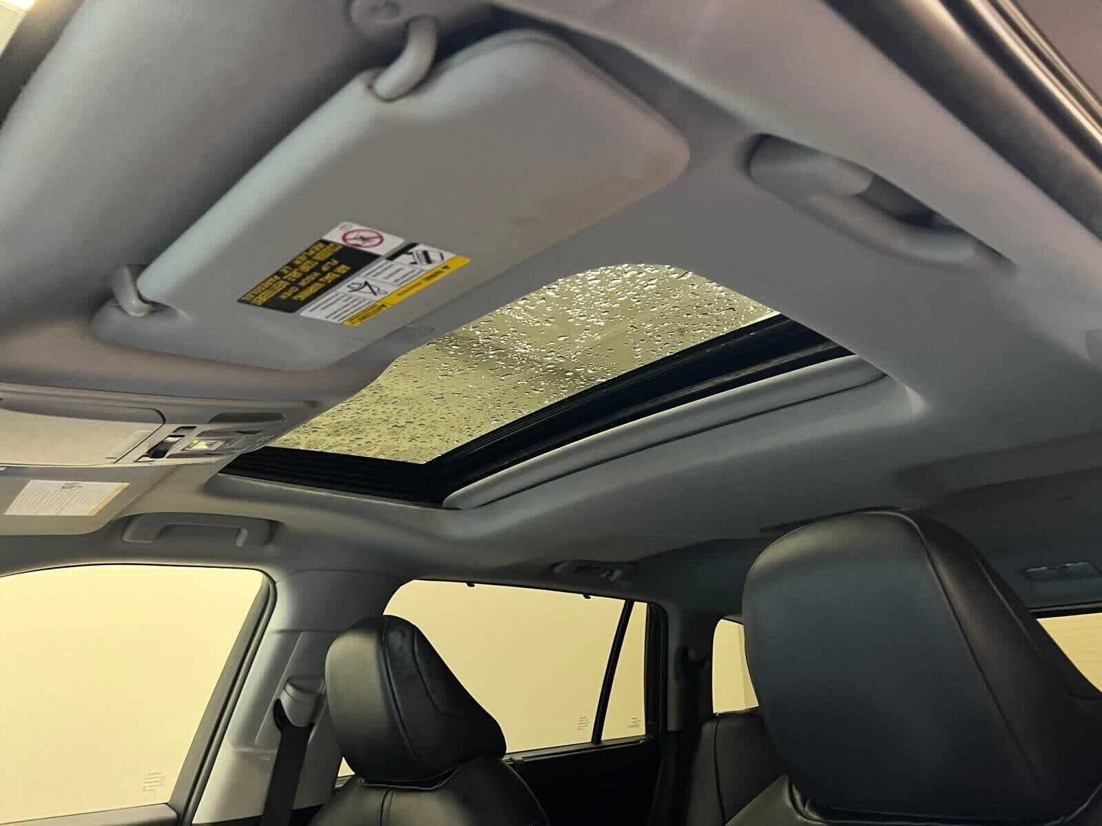 Thumbnail: 2023 Toyota Highlander - 19