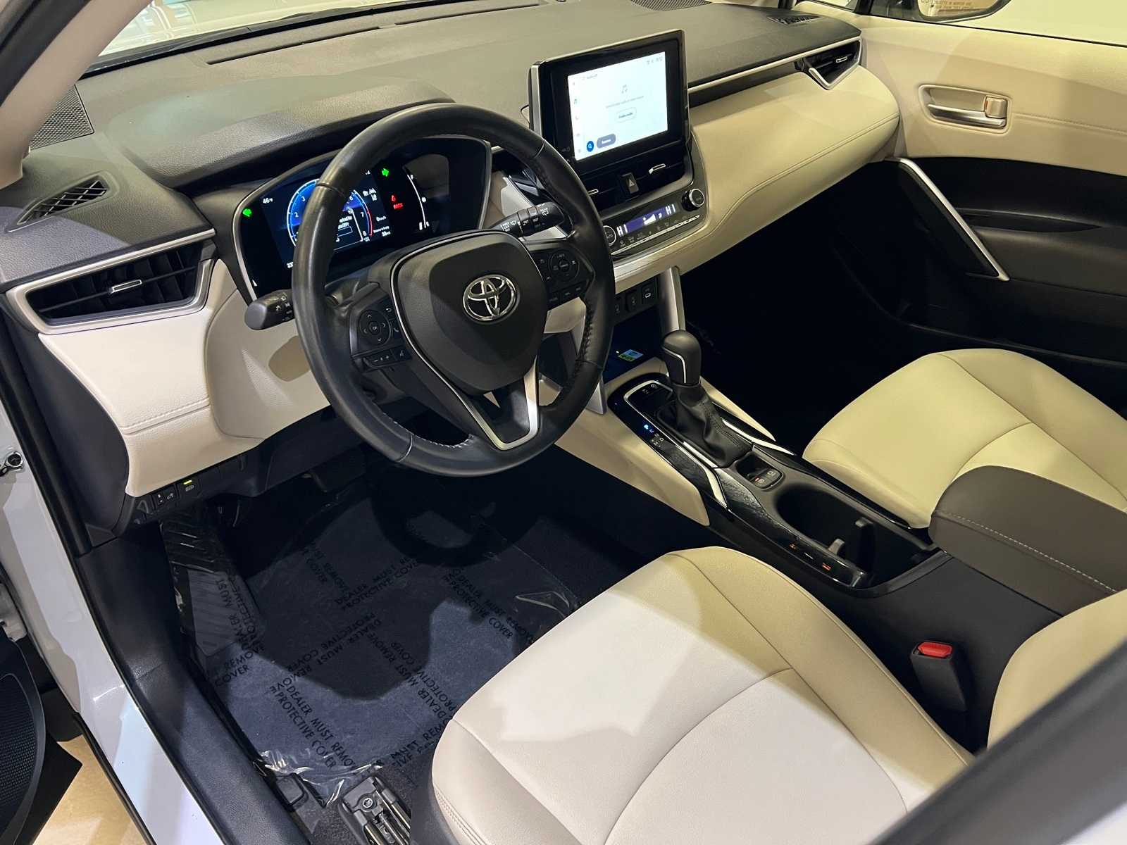 Thumbnail: 2023 Toyota Corolla Cross - 2