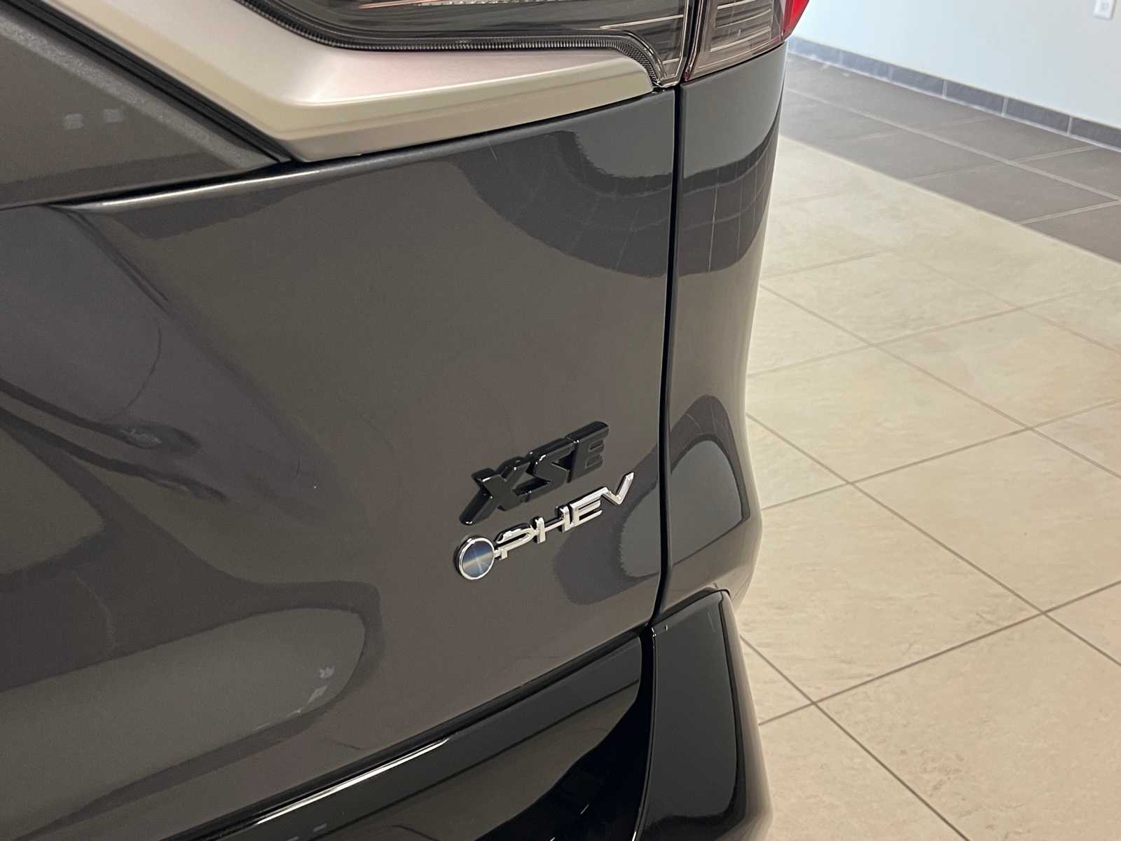 Thumbnail: 2025 Toyota RAV4 - 6